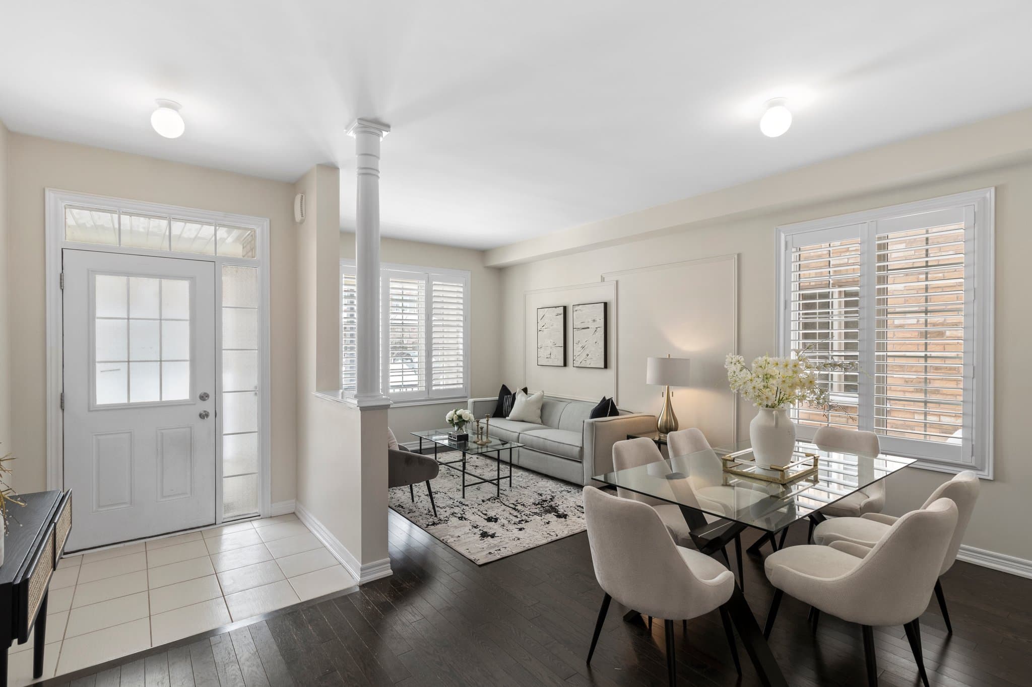 37 Kidd St Bradford West Gwillimbury, ON L3Z 2A5
