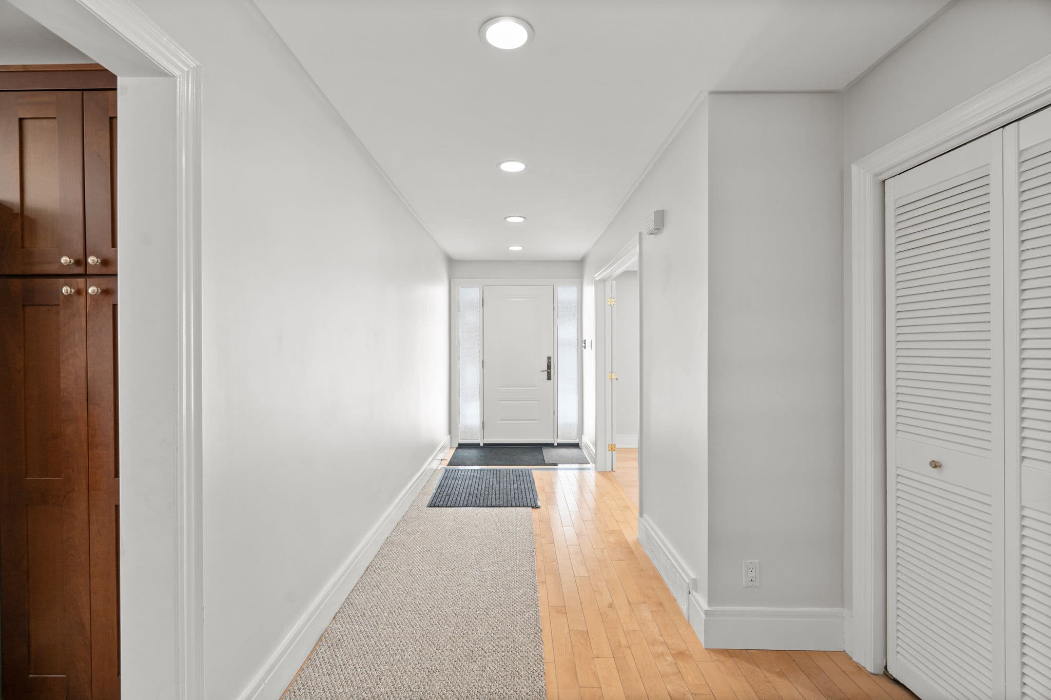 371 Woodsworth Rd Toronto, ON M2L 2T8