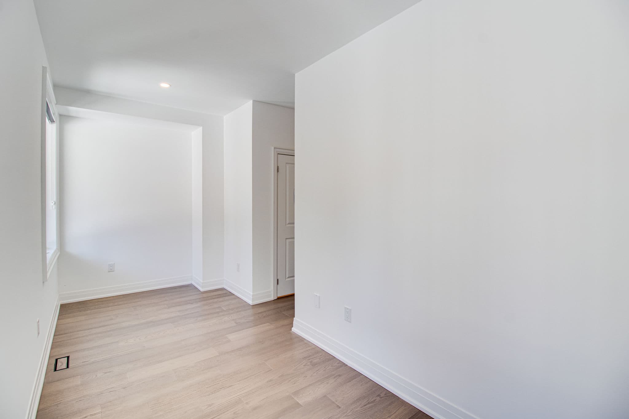 38 Chiara Rose Ln Richmond Hill, ON L4E 1L4
