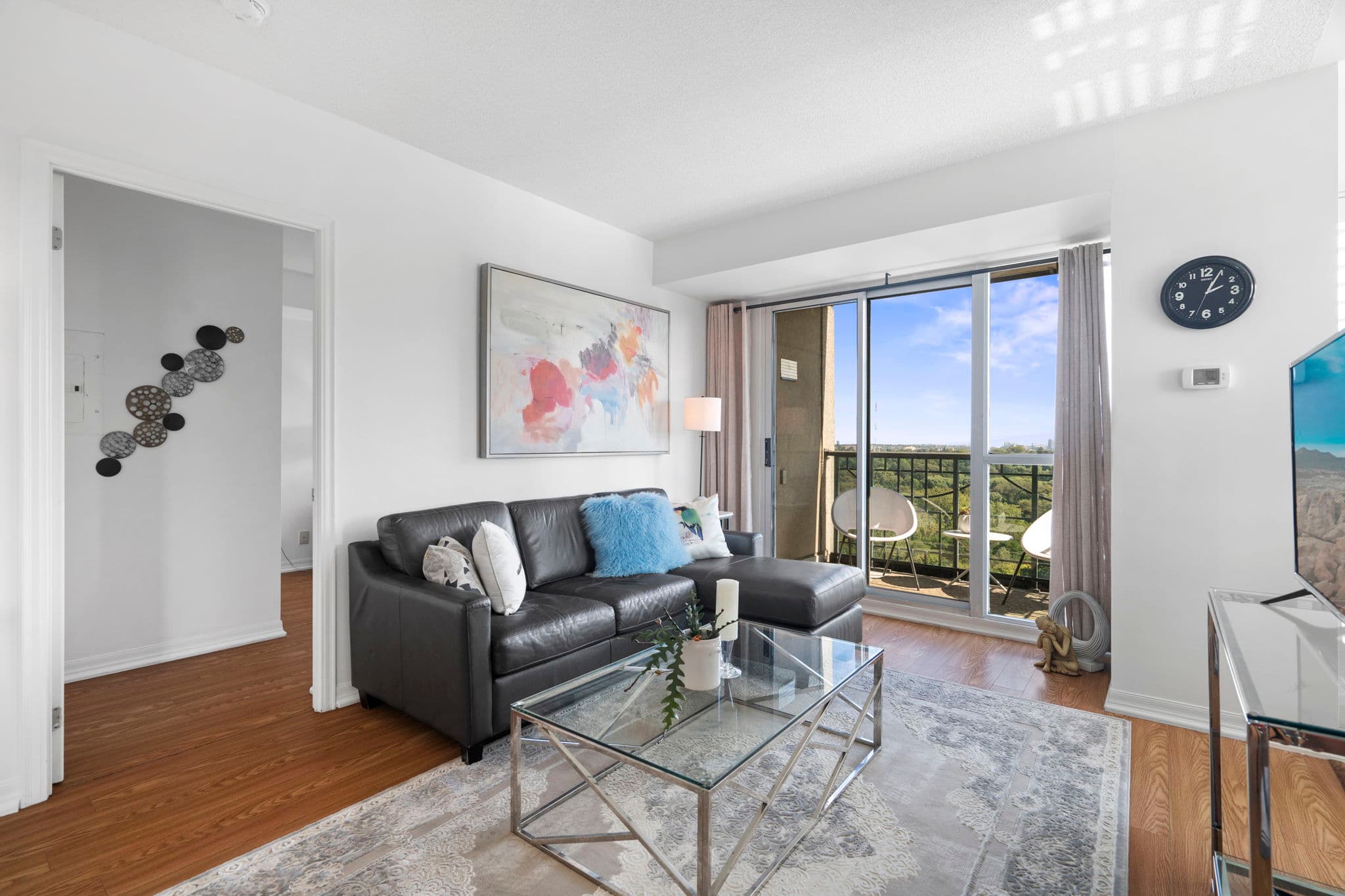 38 Fontenay Ct Unit 1107 Toronto, ON M9A 5H5