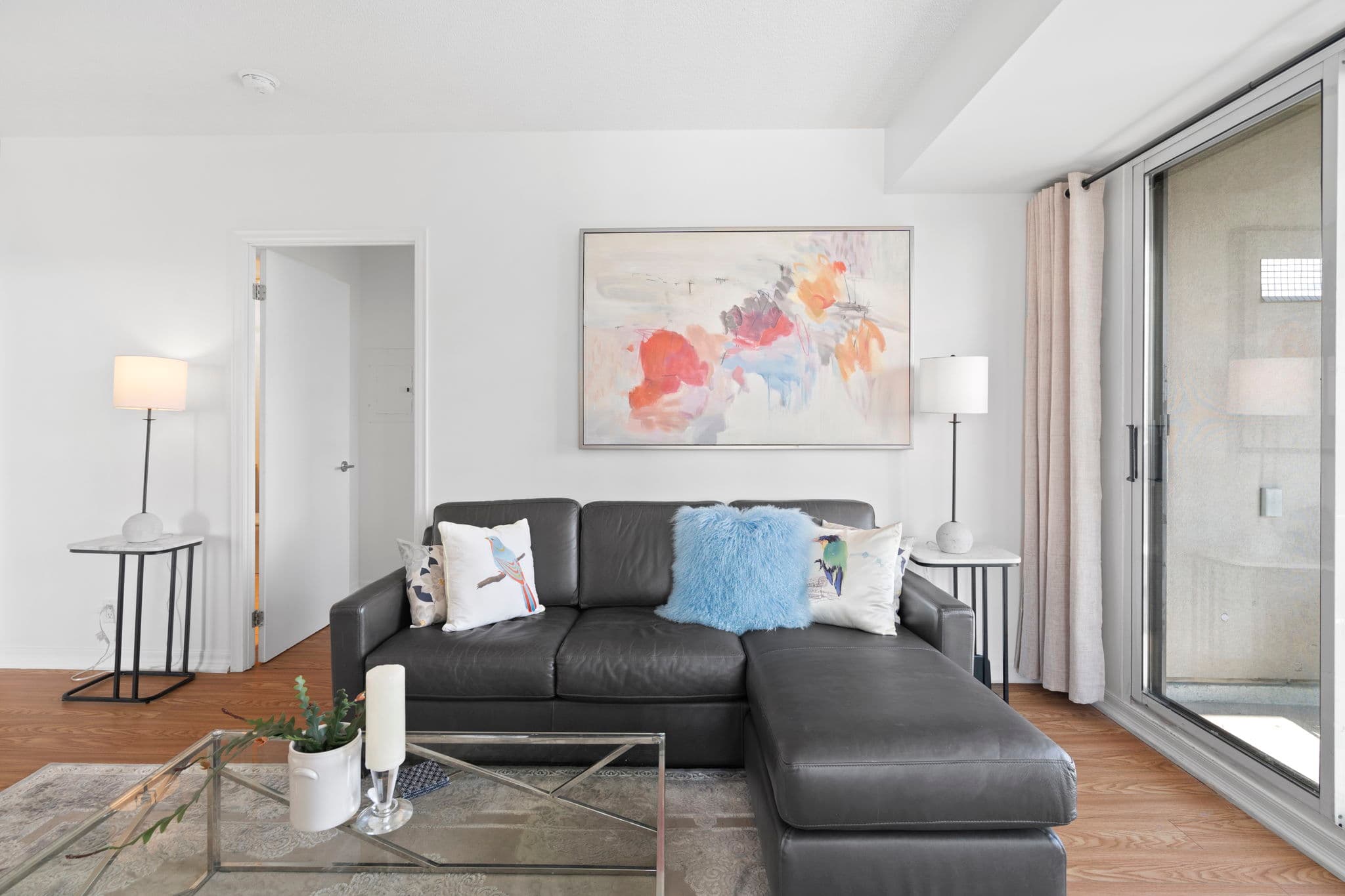 38 Fontenay Ct Unit 1107 Toronto, ON M9A 5H5