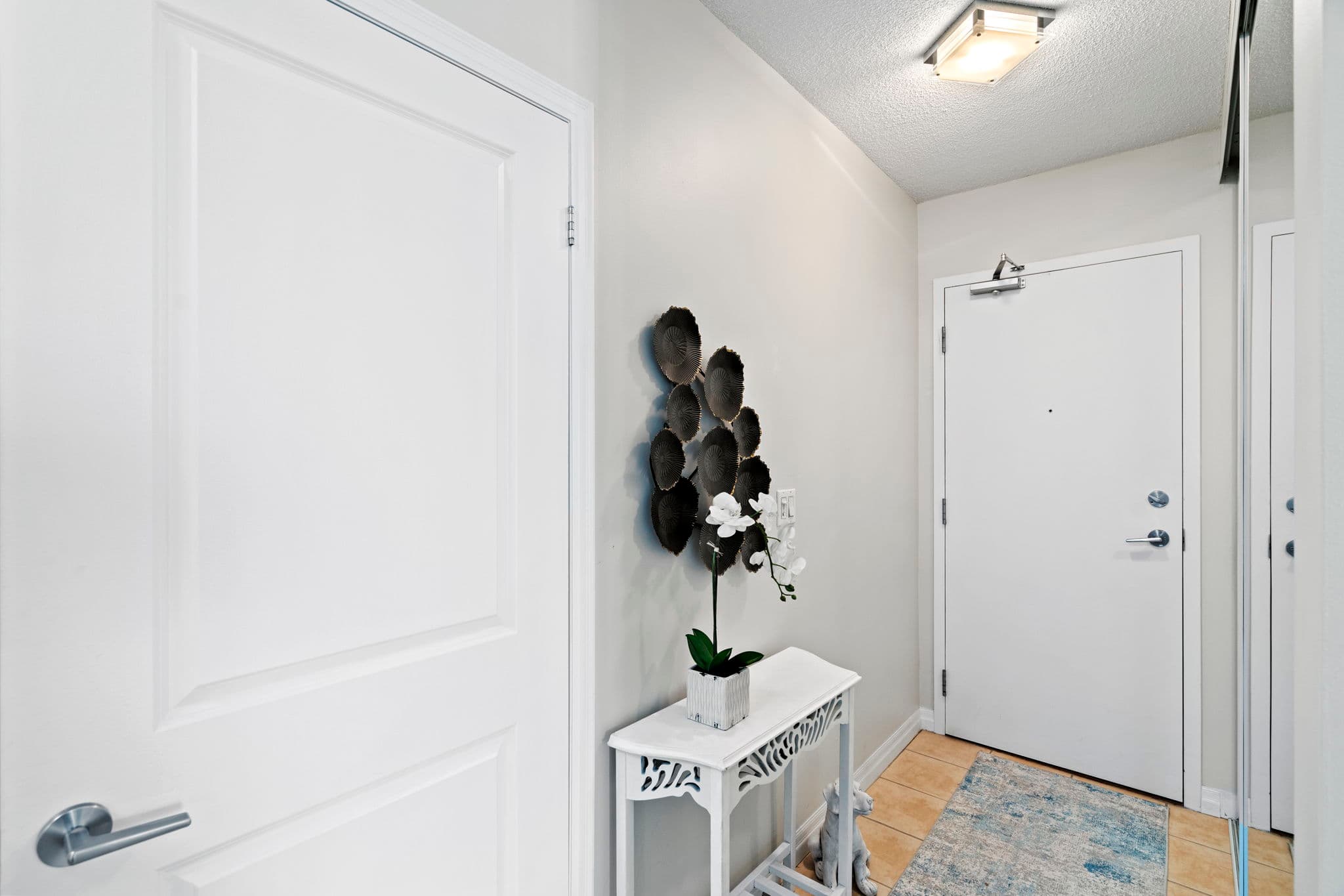 38 Fontenay Ct Unit 1310 Toronto, ON M9A 5H5