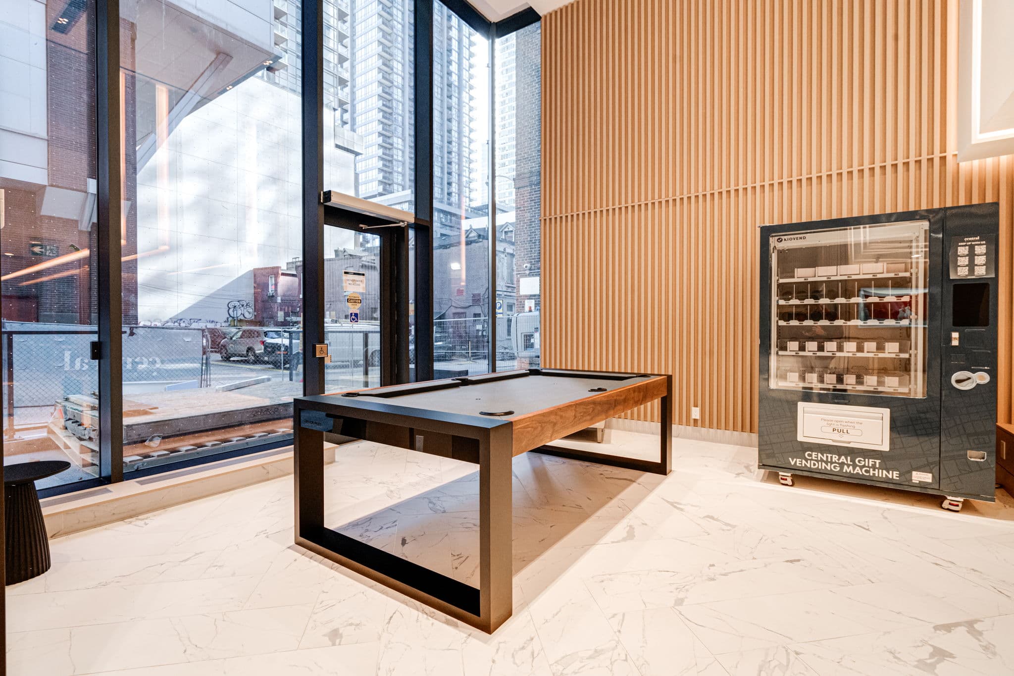 38 Widmer St Toronto, ON M5V 0P7