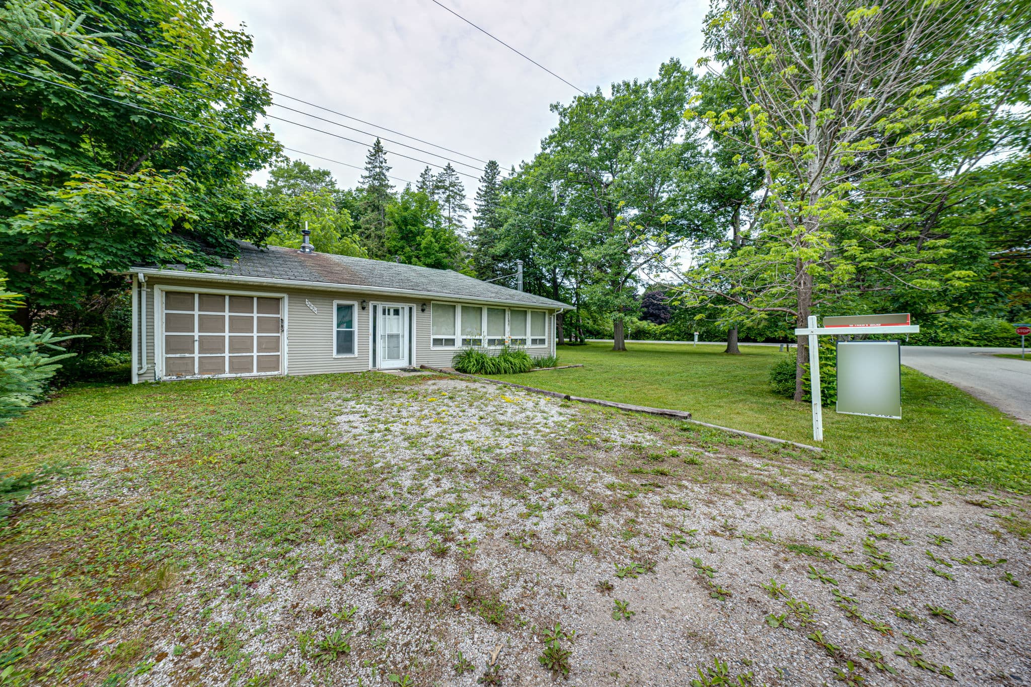 3894 West St Innisfil, ON L9S 2L9