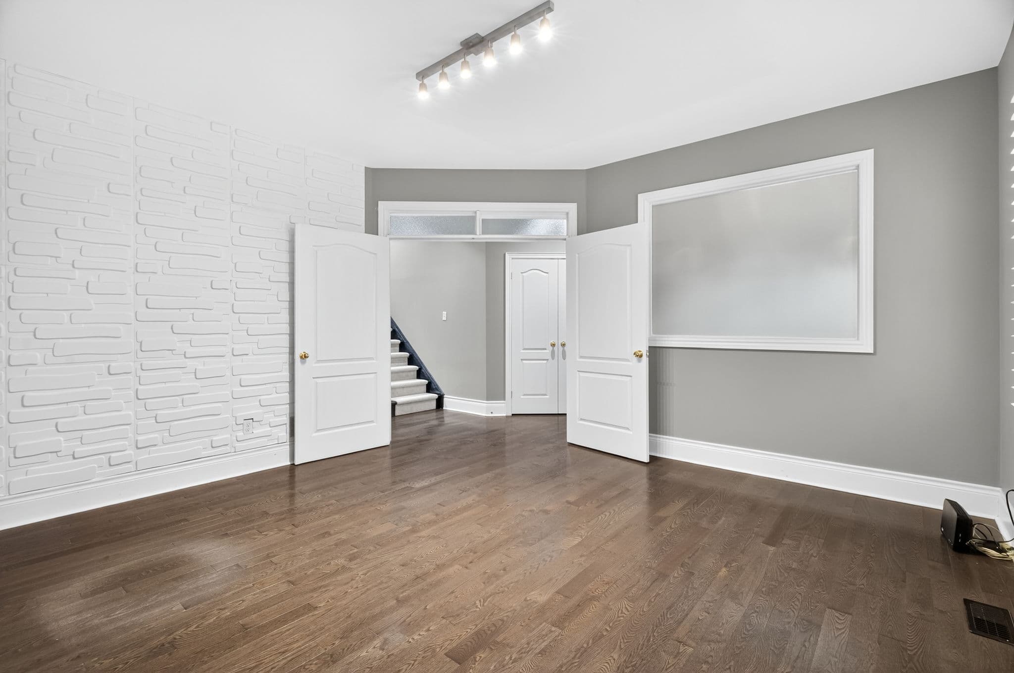 39 Old Orchard Crescent Richmond Hill, ON L4S 0A2
