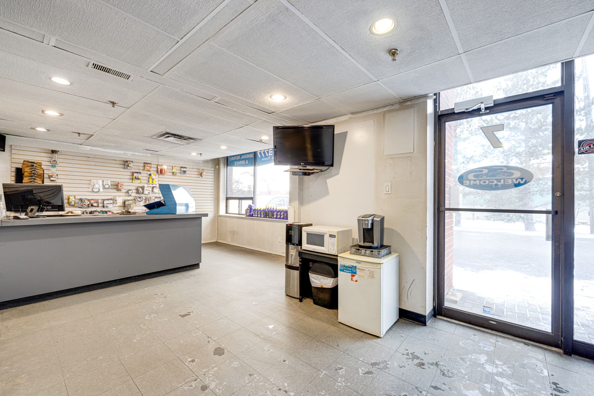 395 Harry Walker Pkwy S Unit 7 Newmarket, ON L3Y 8T3