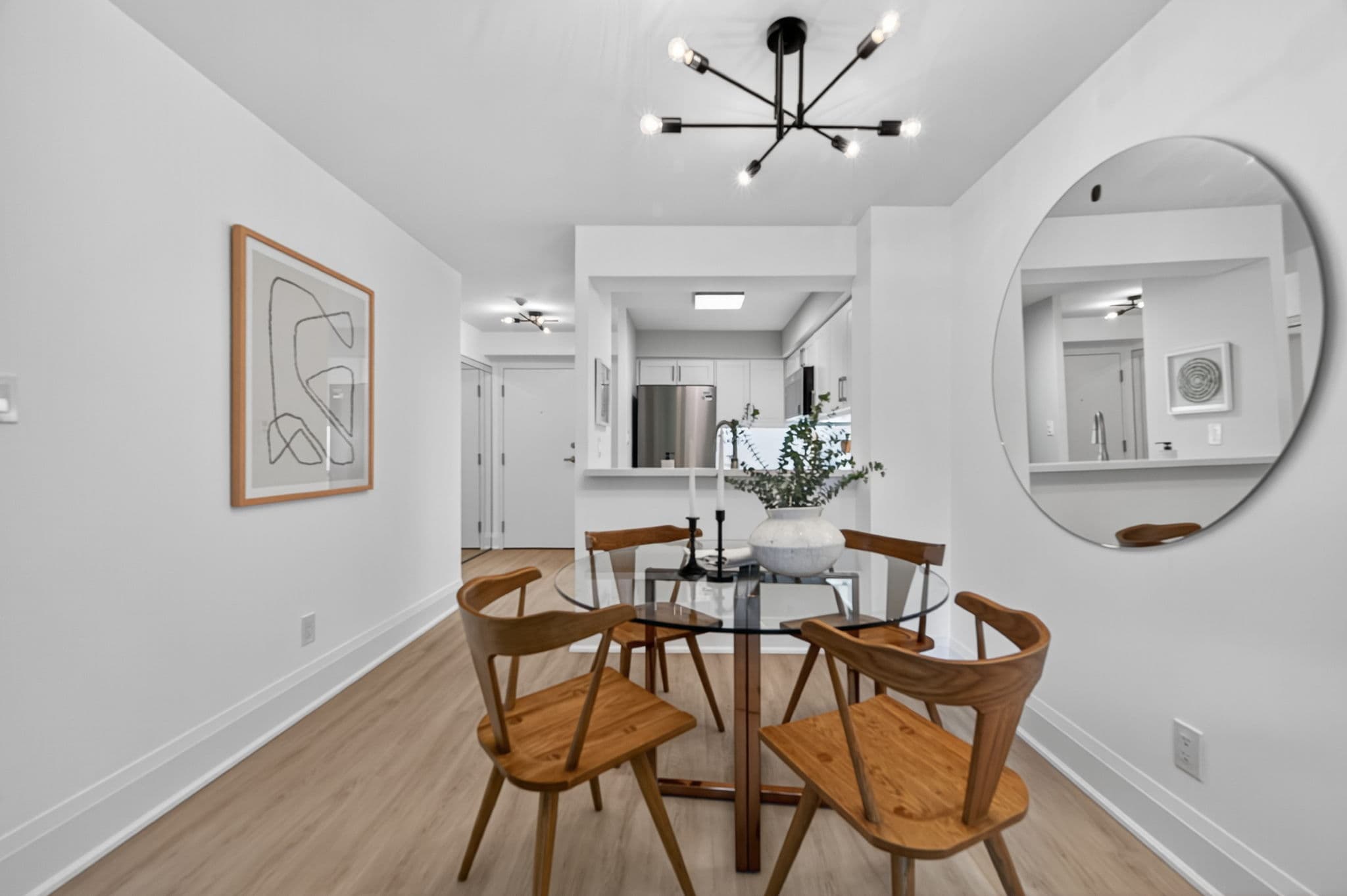 398 Eglinton Ave E Unit 503 Toronto, ON M4P 3H8