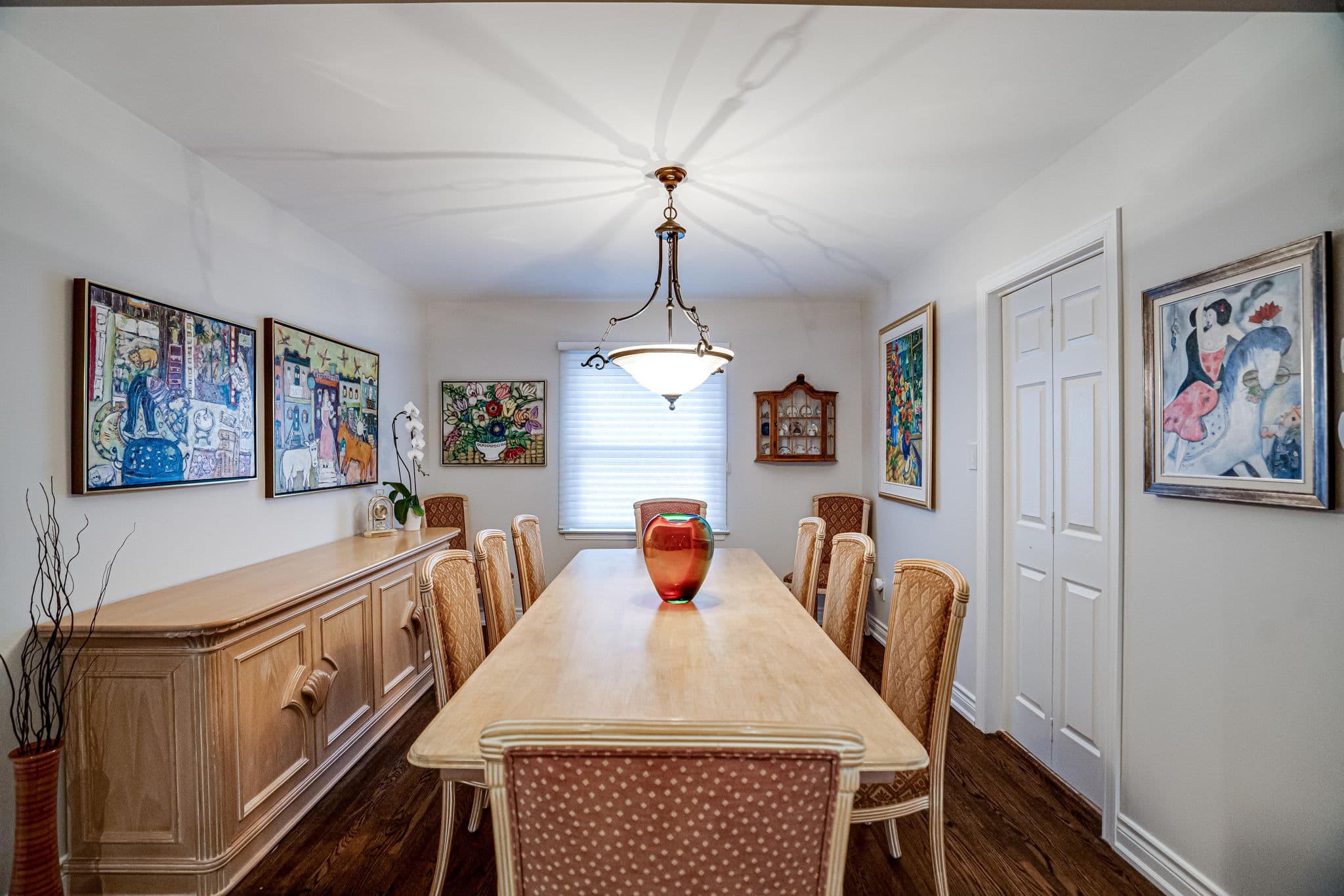 4 Sixpenny Ct Markham, ON L3T 4E5