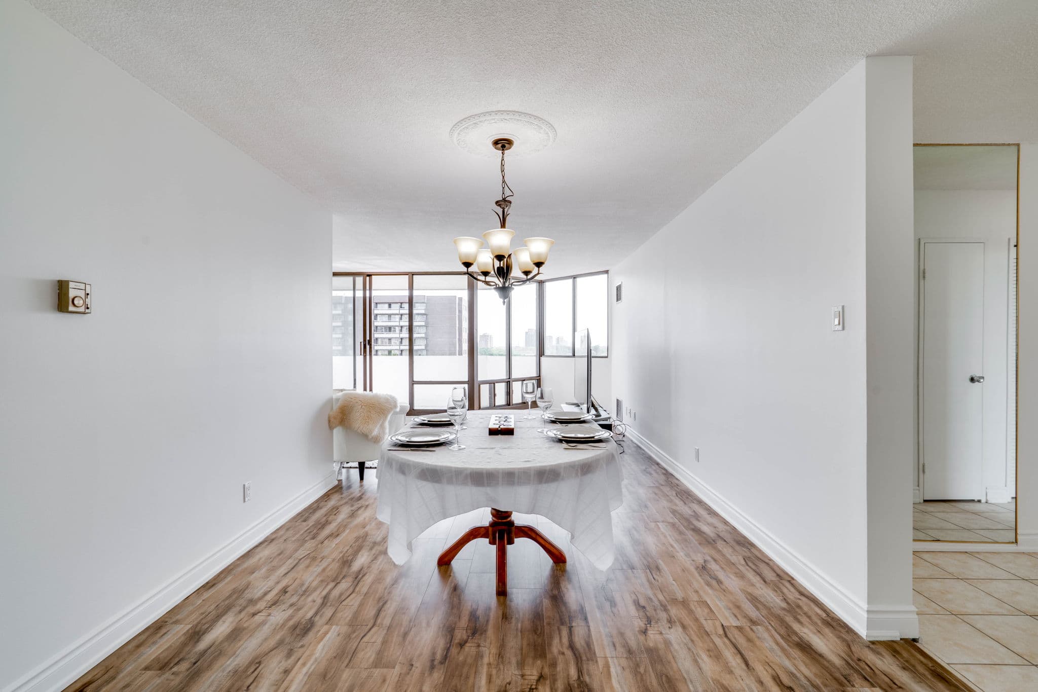40 Baif Blvd Richmond Hill, ON L4C 5M9