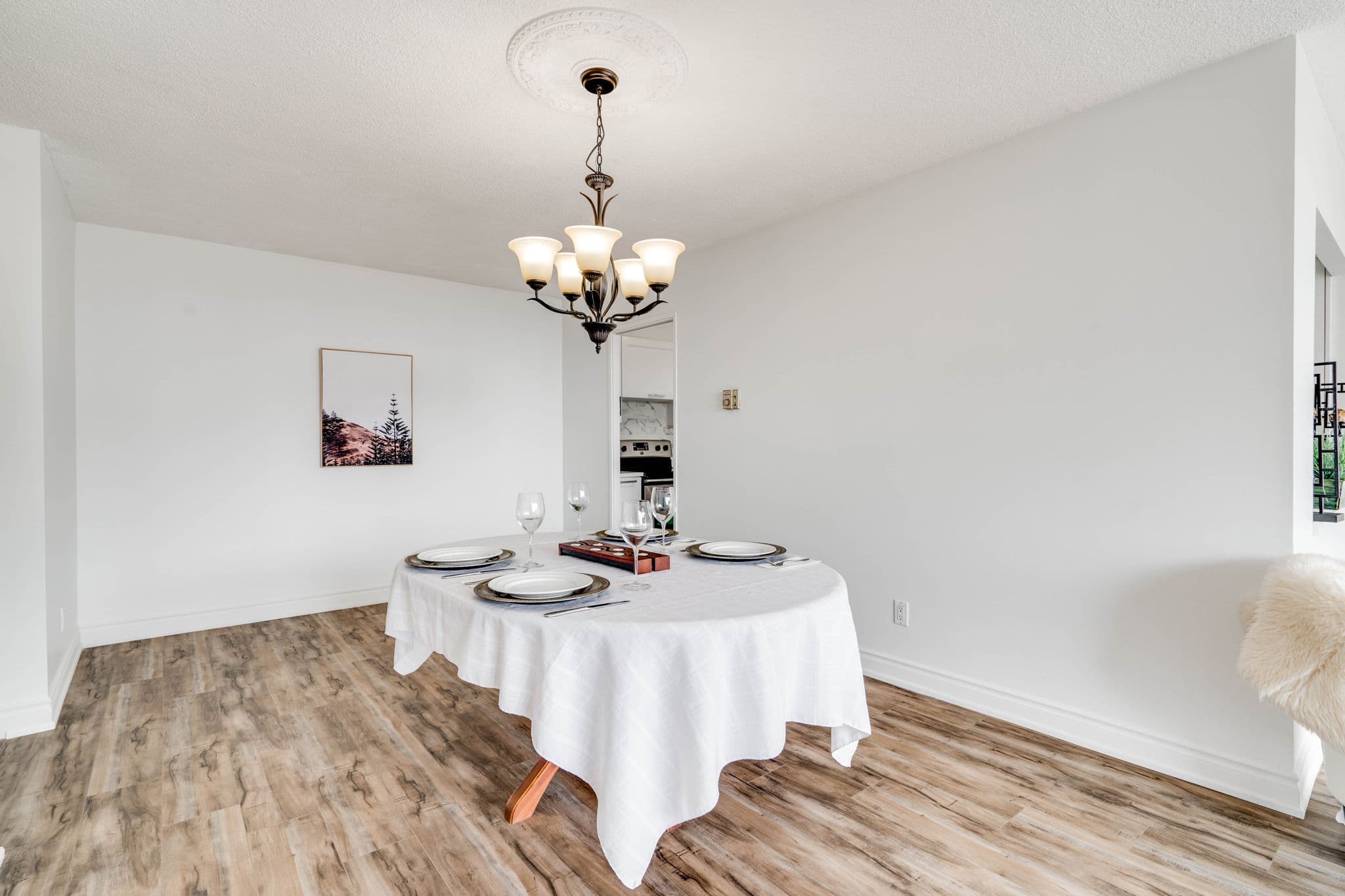40 Baif Blvd Richmond Hill, ON L4C 5M9