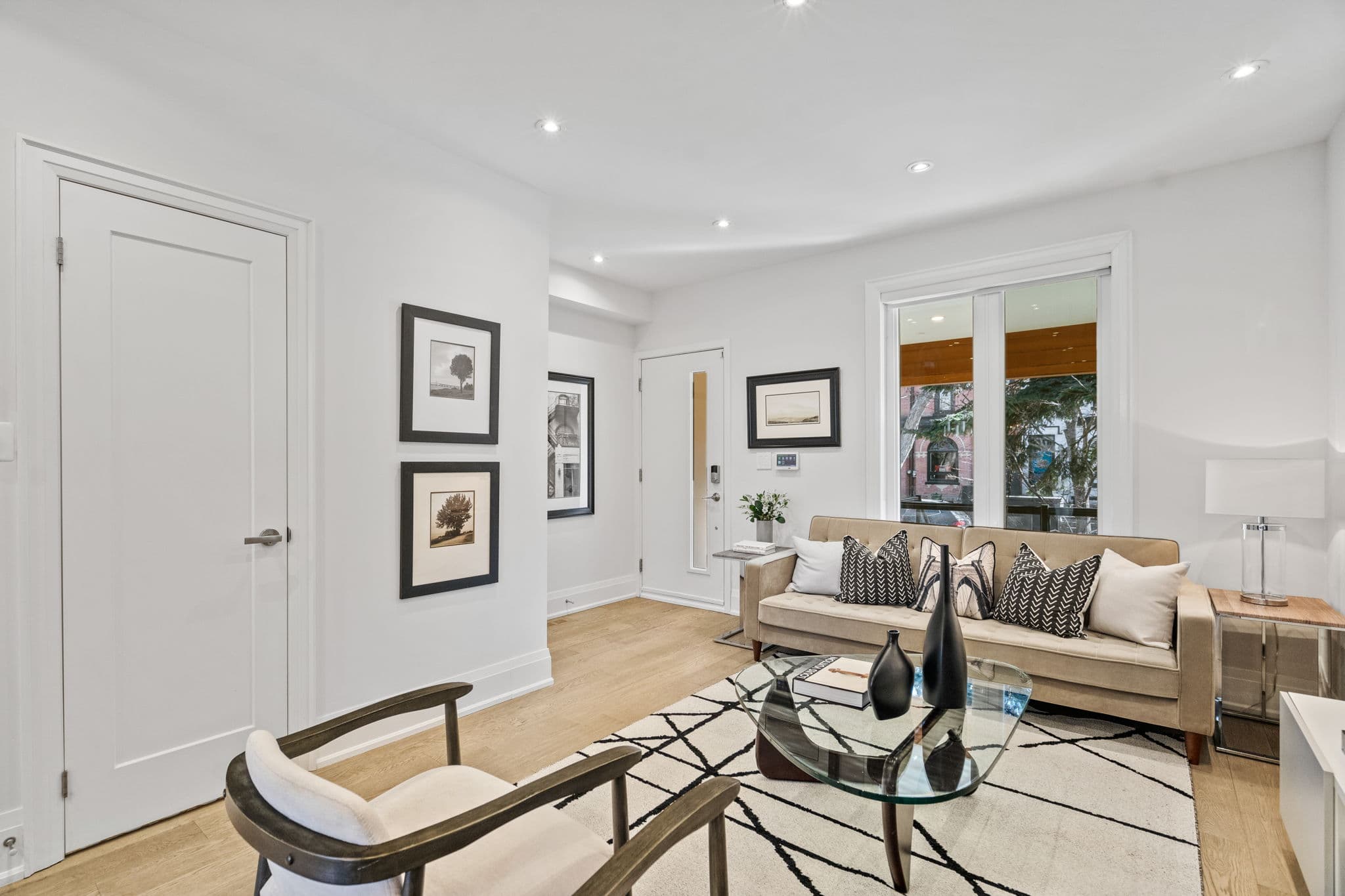 40 Morse St Toronto, ON M4M 2P6