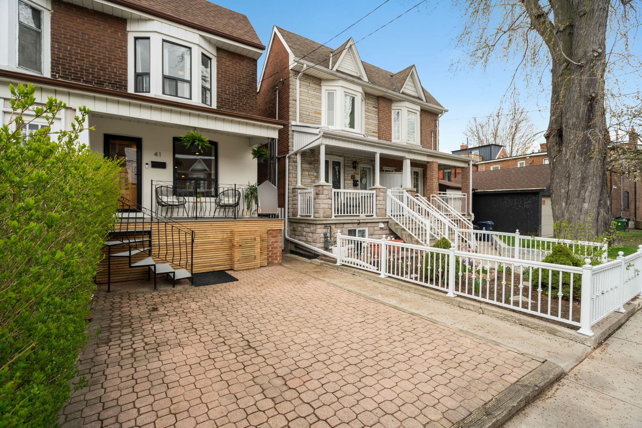 41 Talbot St Toronto, ON M6N 1G5