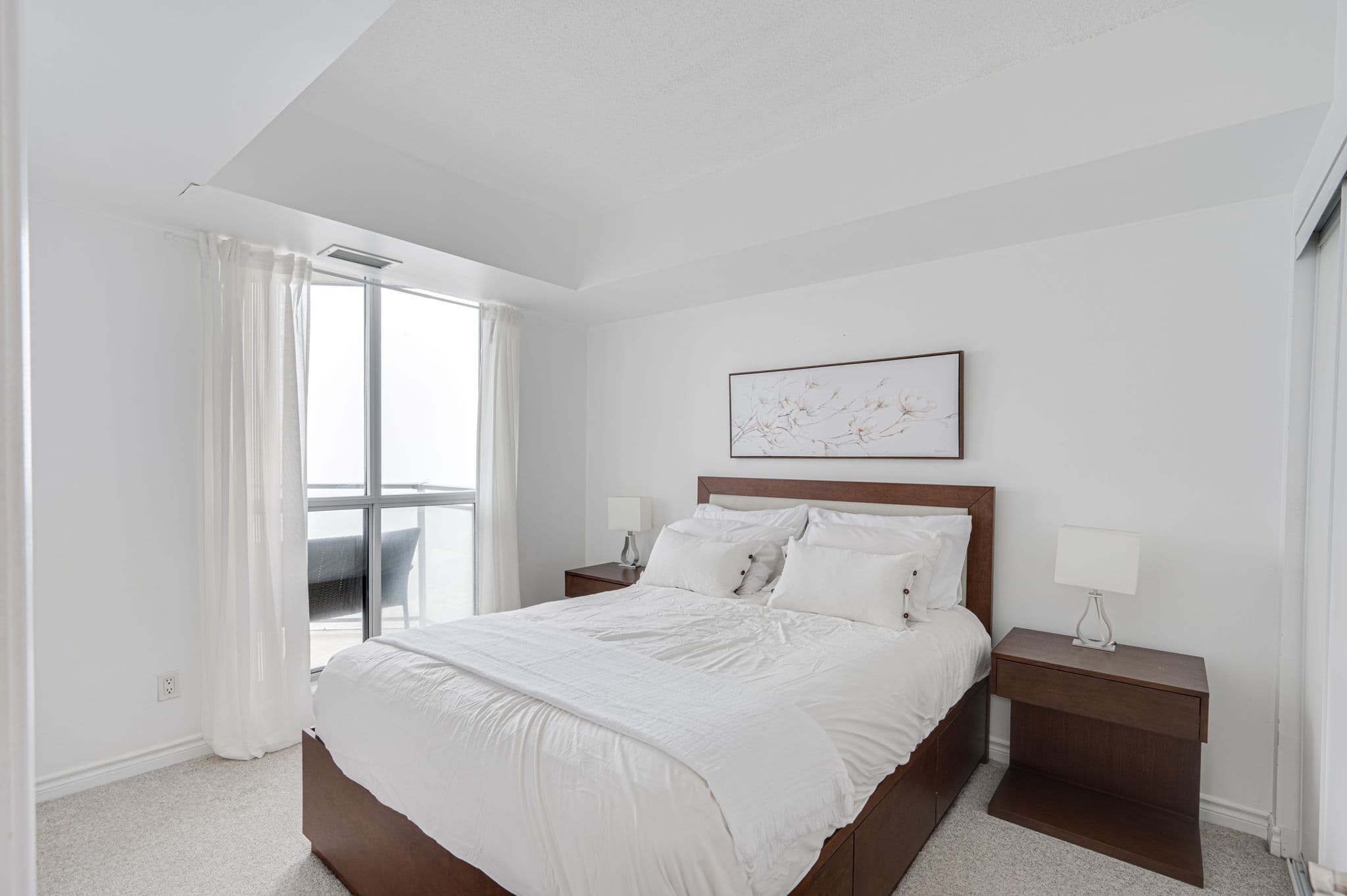 410 Queens Quay W Unit 1512 Toronto, ON M5V 3T1