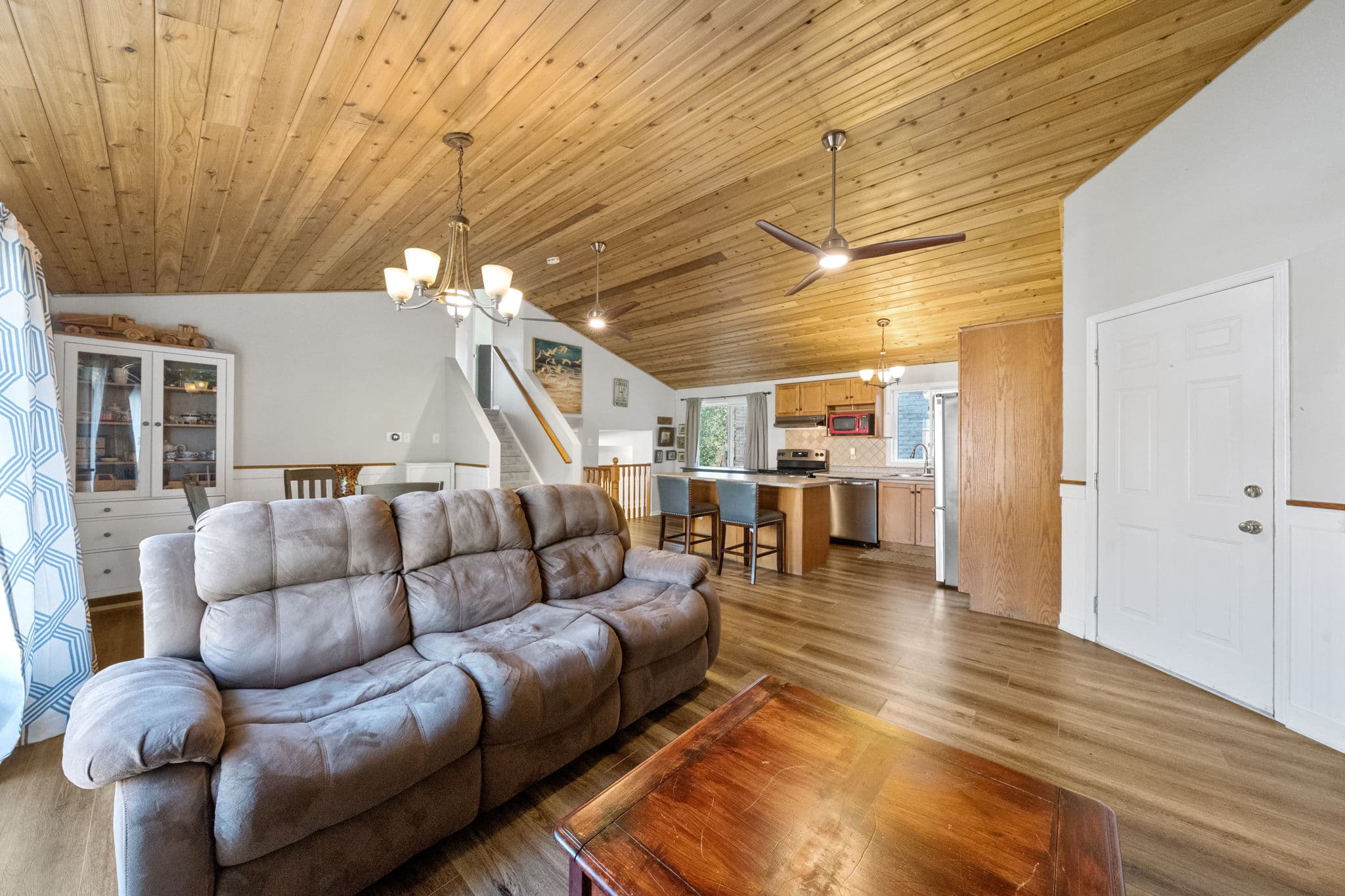 411 Auden Rd Guelph, ON N1E 6V6