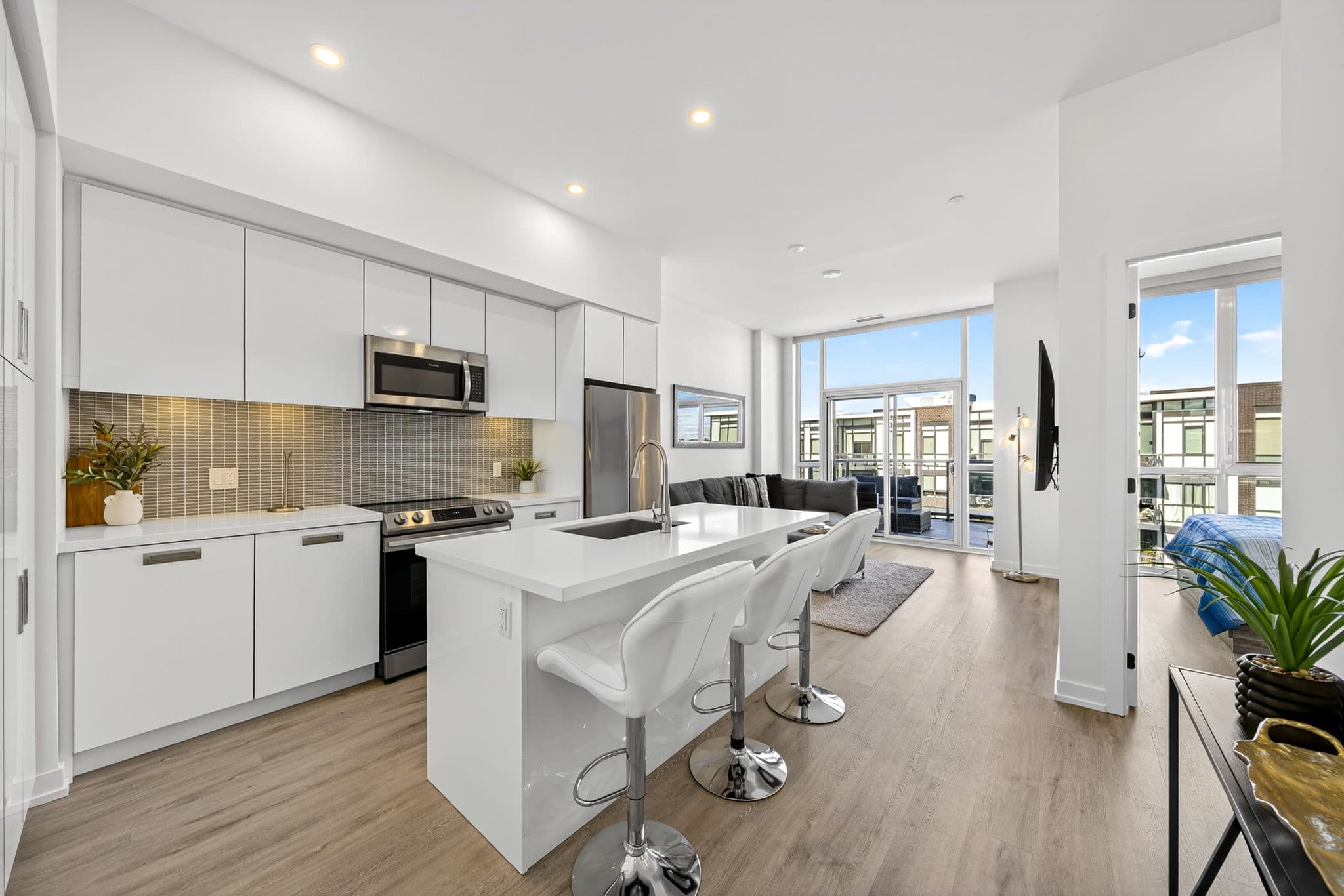 415 Sea Ray Ave unit 435 Innisfil, ON L9S 0R5