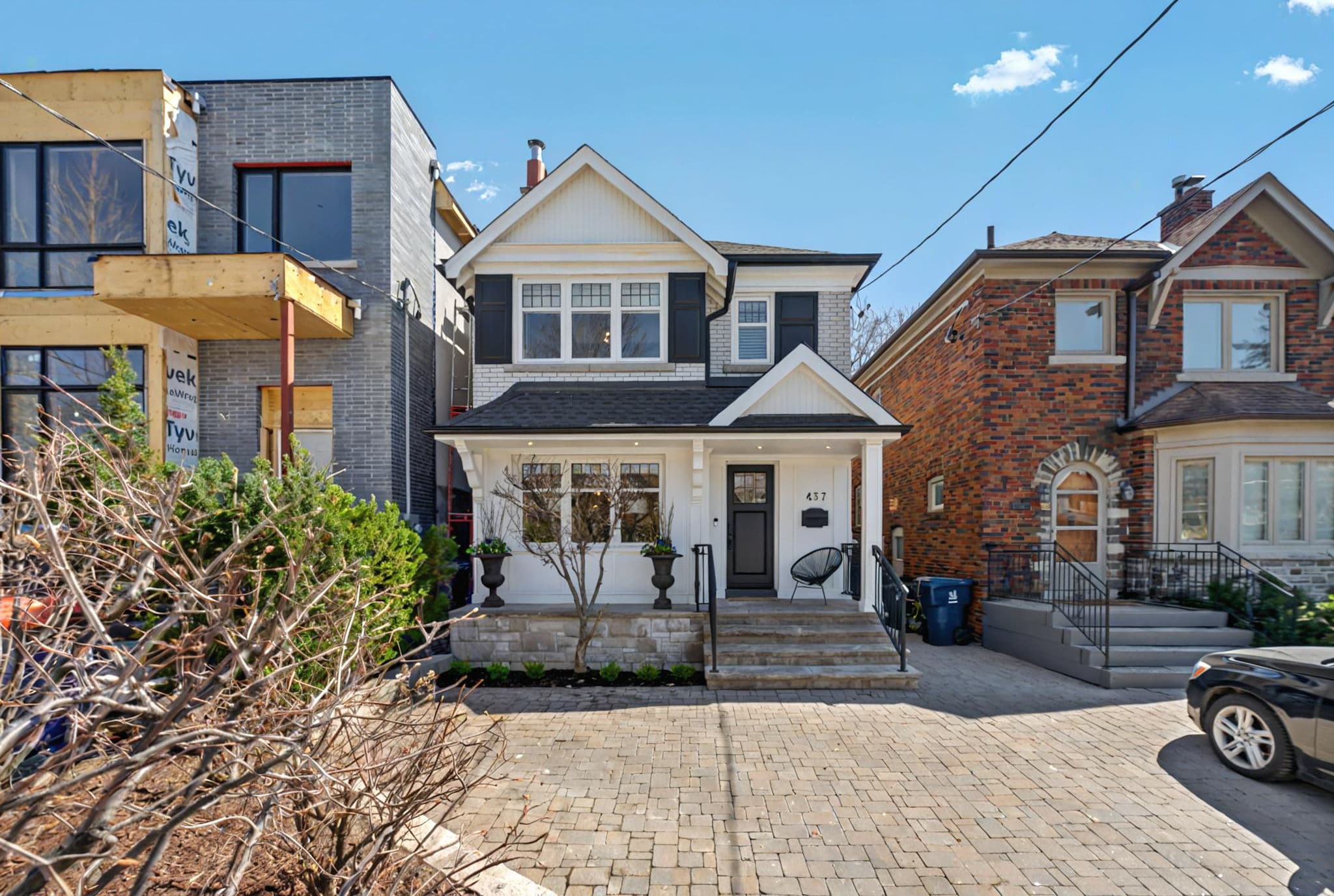 437 Castlefield Ave Toronto, ON M5N 1L4