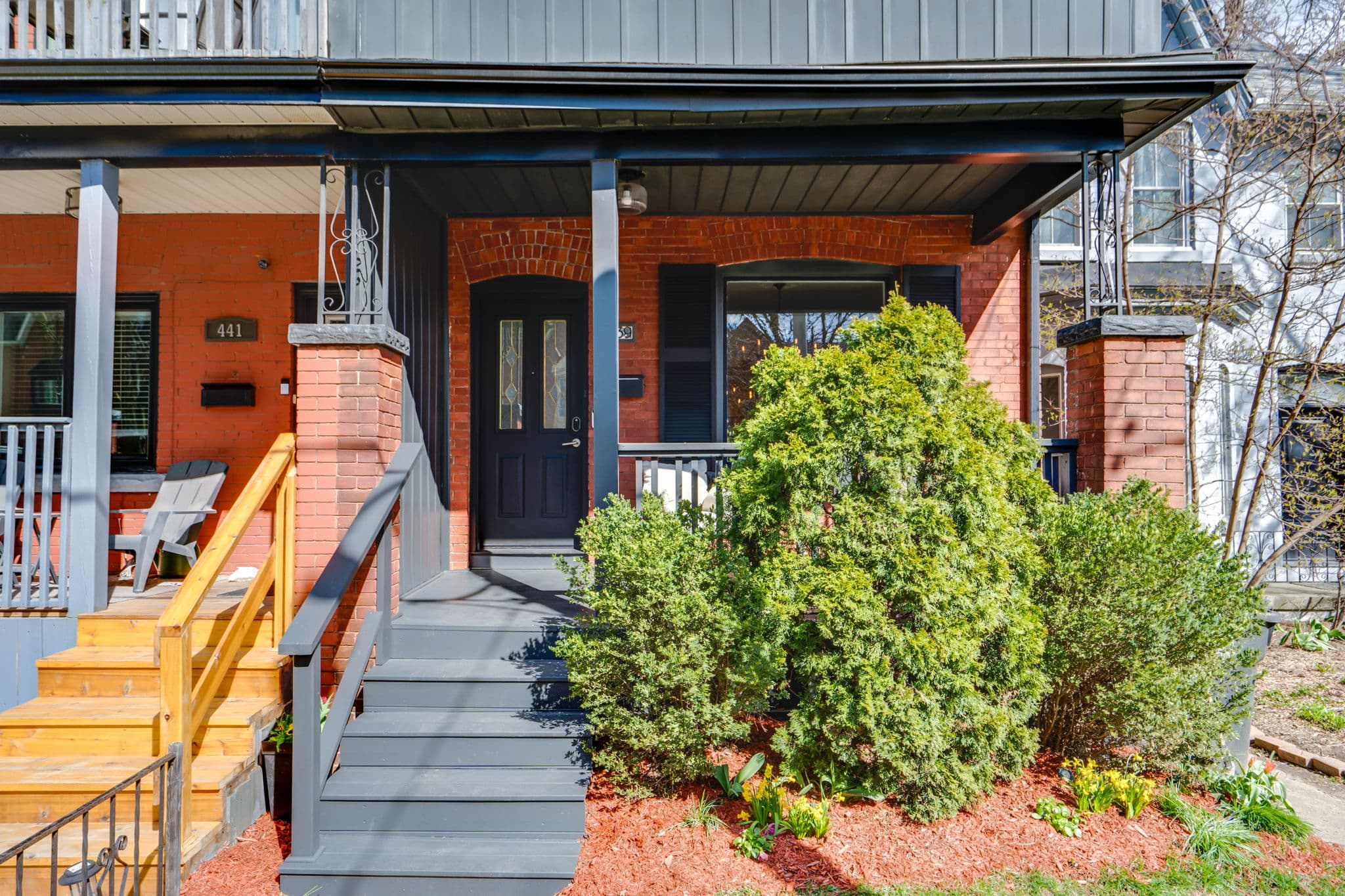 439 Pacific Ave Toronto, ON M6P 2R3