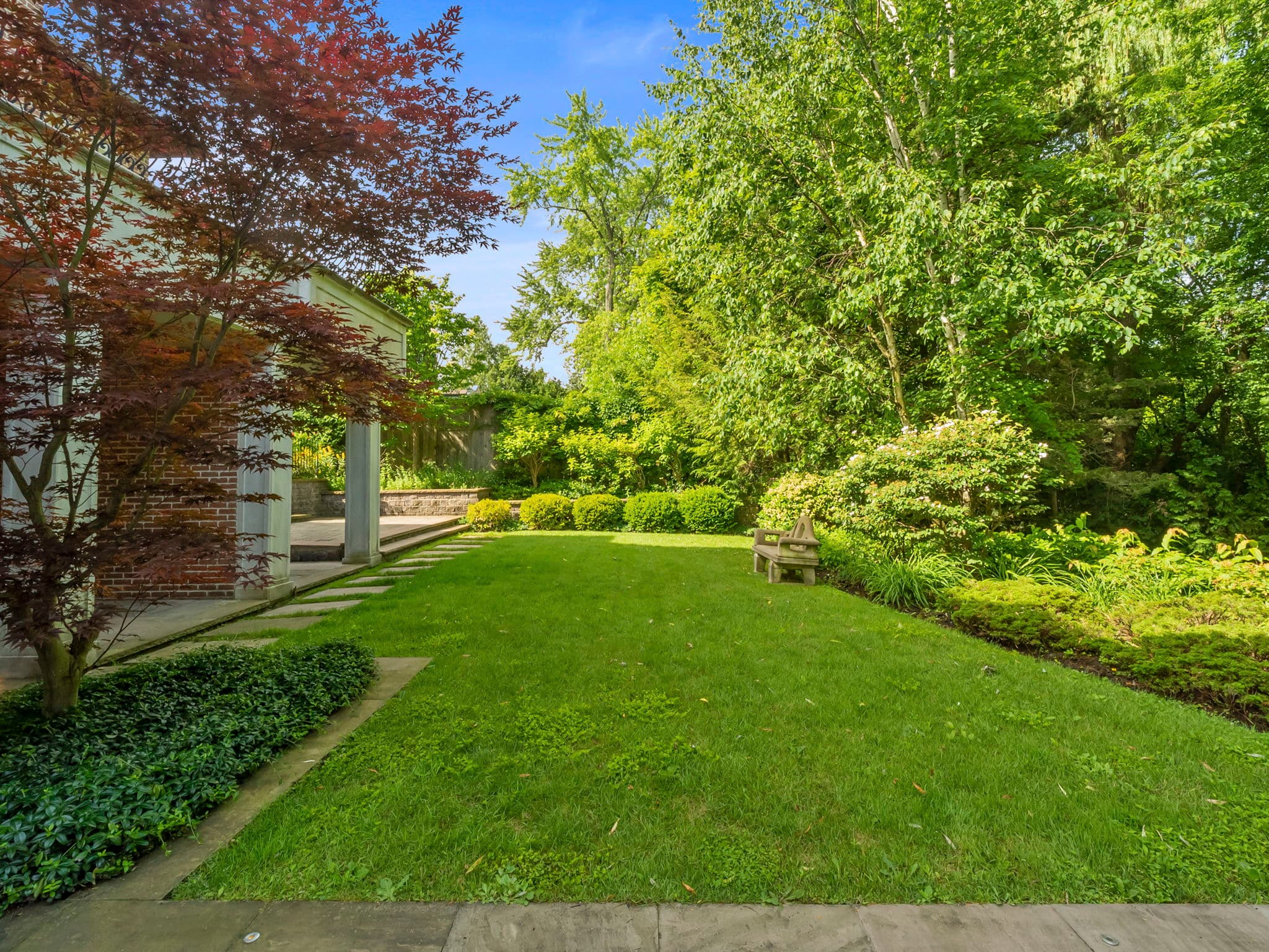 44 Fifeshire Rd Toronto, ON M2L 2G6