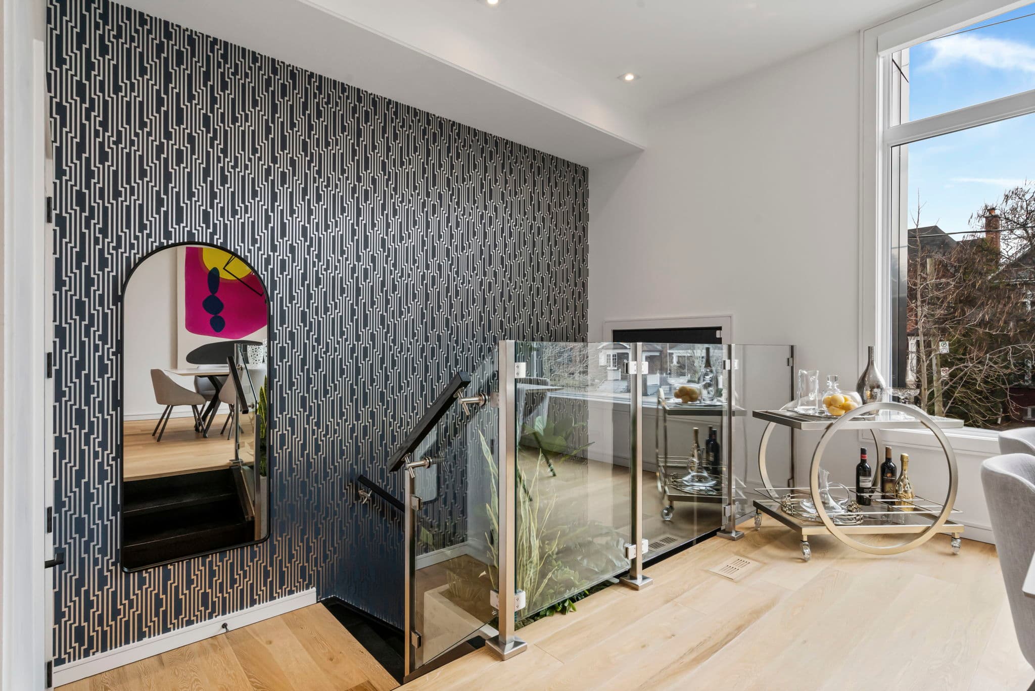 46 Cranbrooke Ave Toronto, ON M5M 1M4