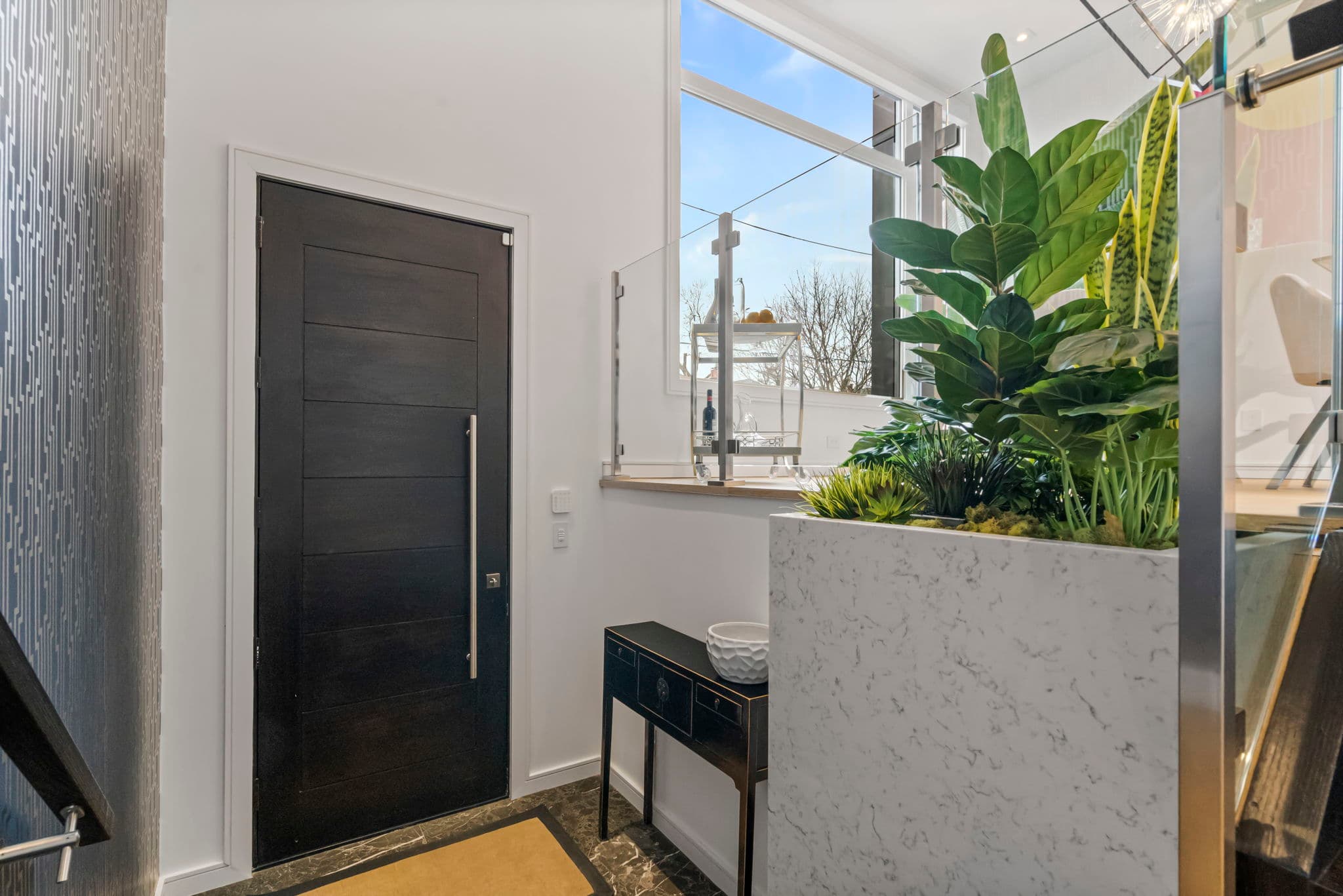 46 Cranbrooke Ave Toronto, ON M5M 1M4