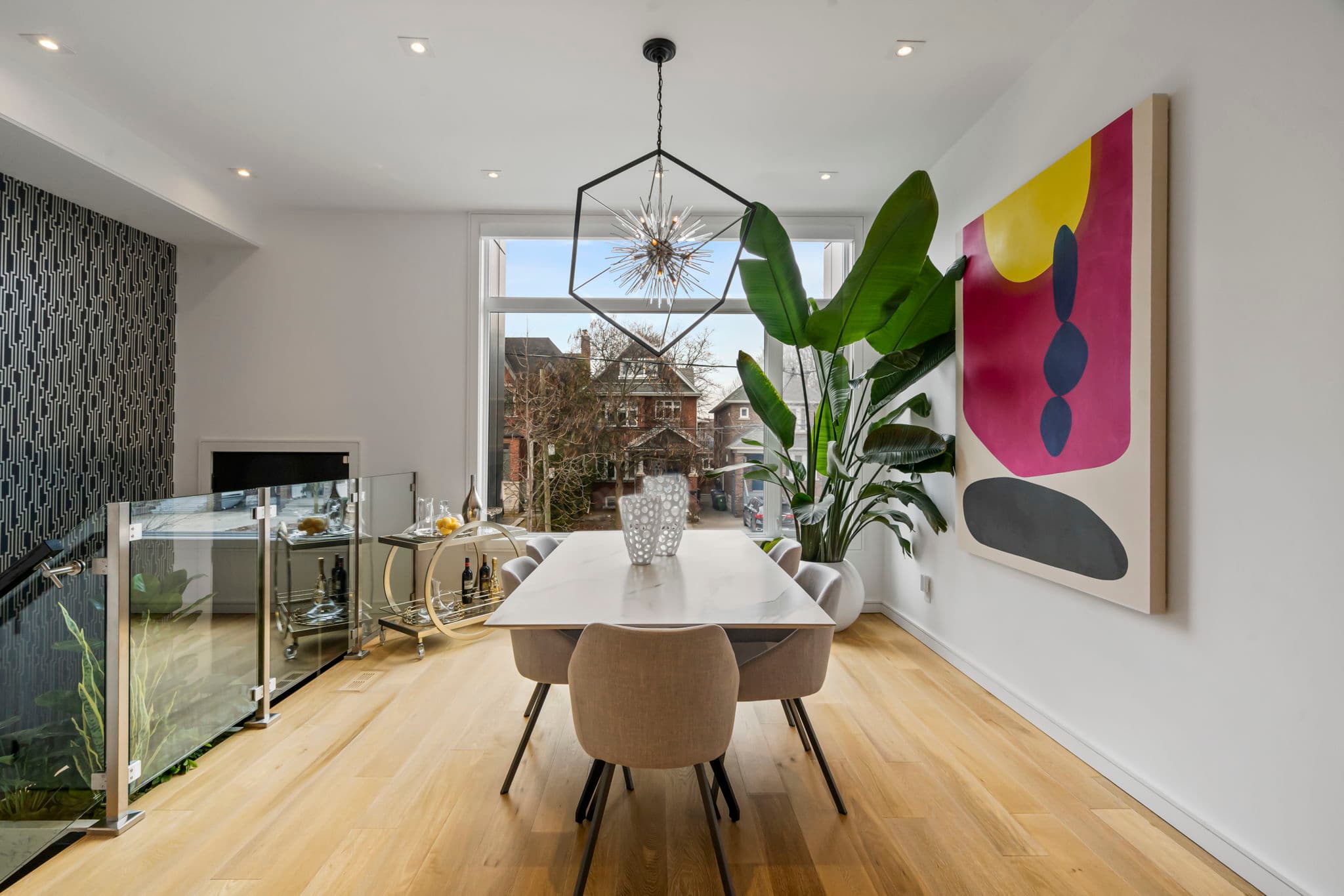 46 Cranbrooke Ave Toronto, ON M5M 1M4