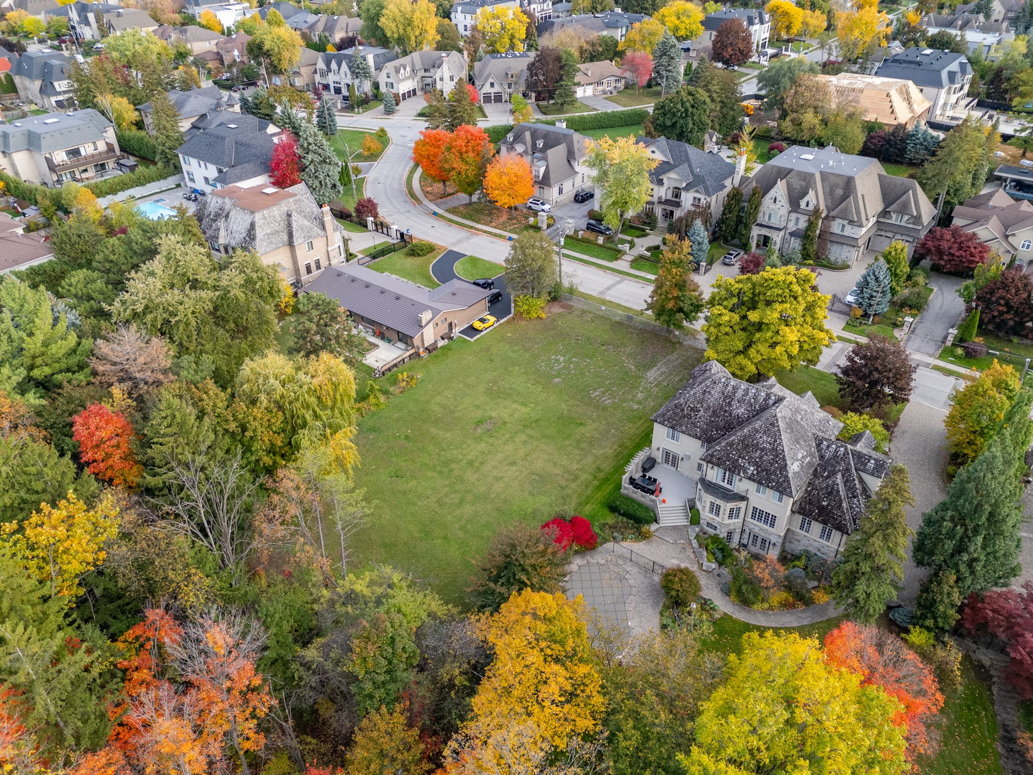 46 Maryvale Crescent Richmond Hill, ON L4C 6P8