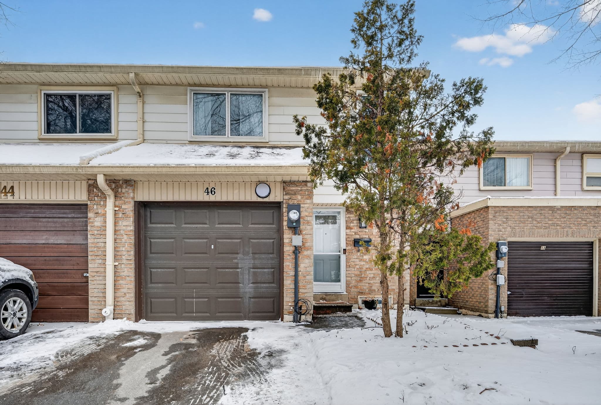 46 Rock Fern Way Toronto, ON M2J 4N3