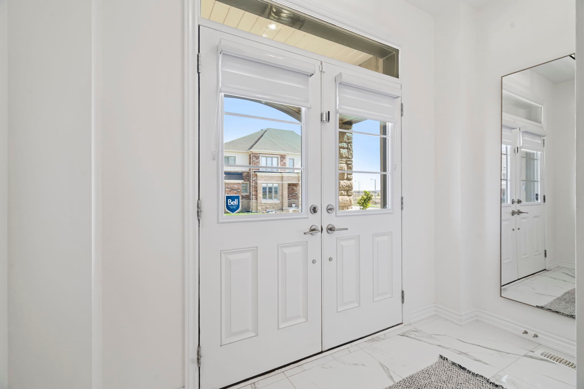 465 Thornborrow Ct Milton, ON L9T 2X5