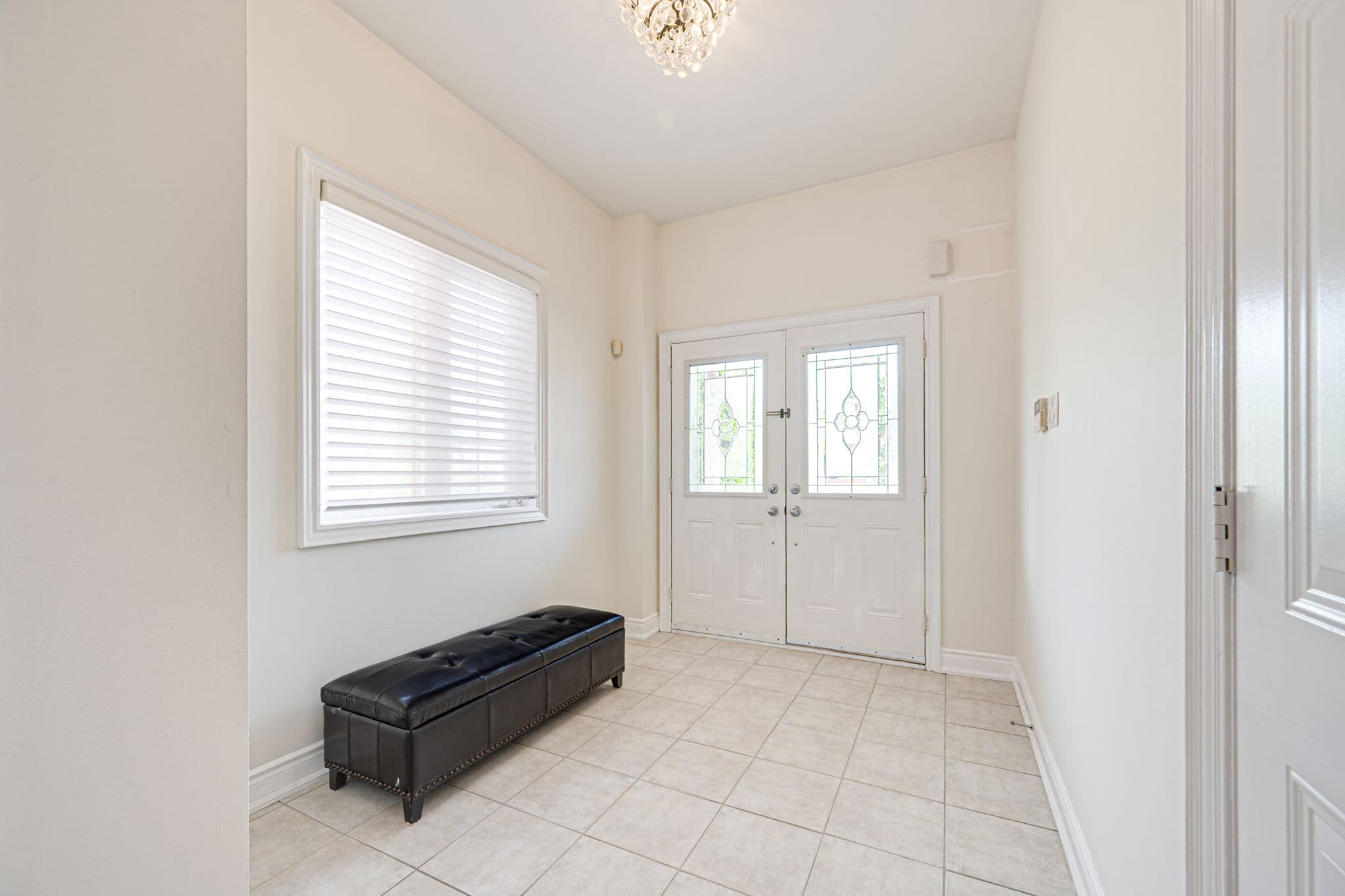 473 Apple Blossom Dr Vaughan, ON L4J 9K7