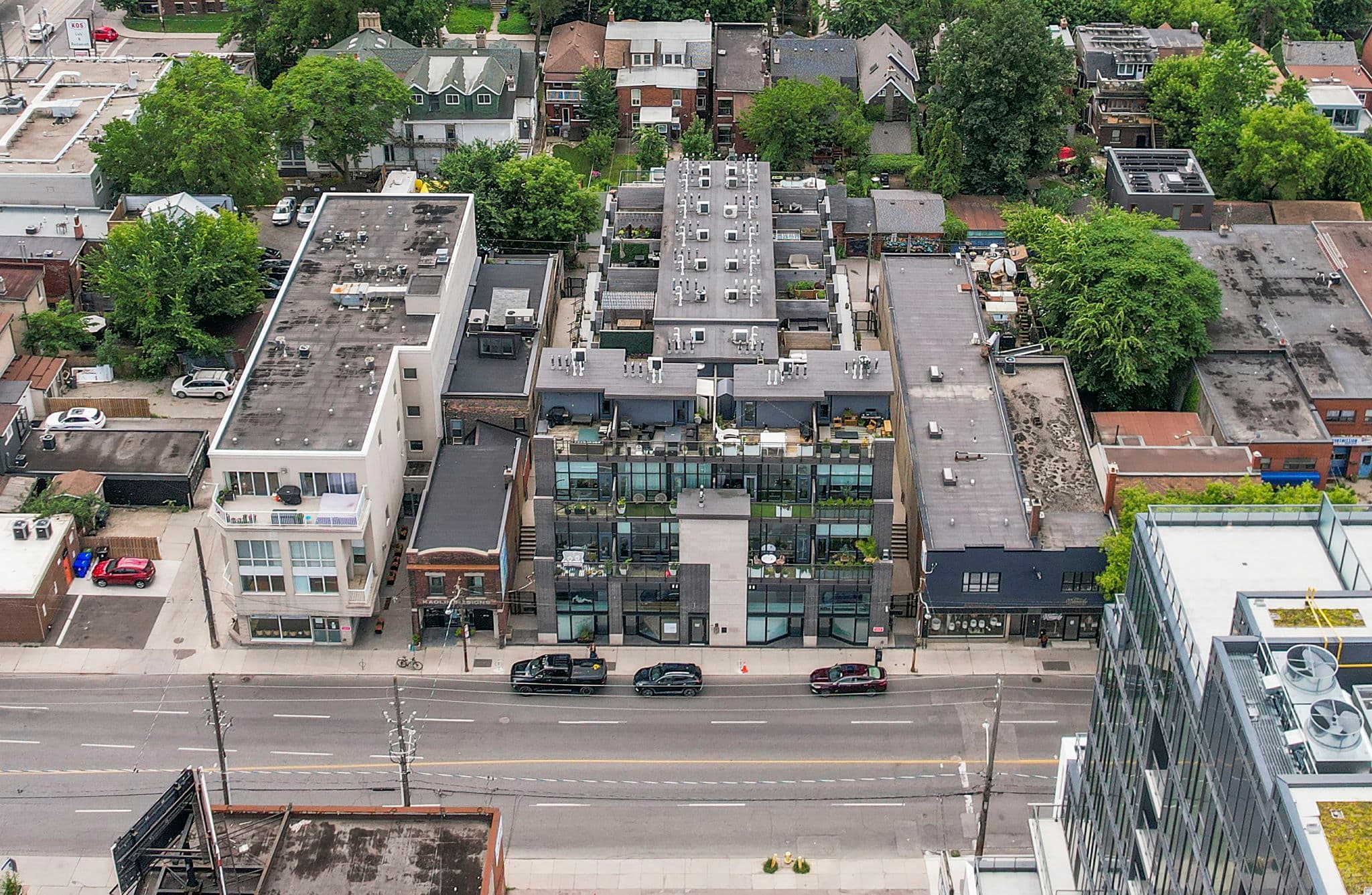 483 Dupont St Unit 112 Toronto, ON M6G 1Y6