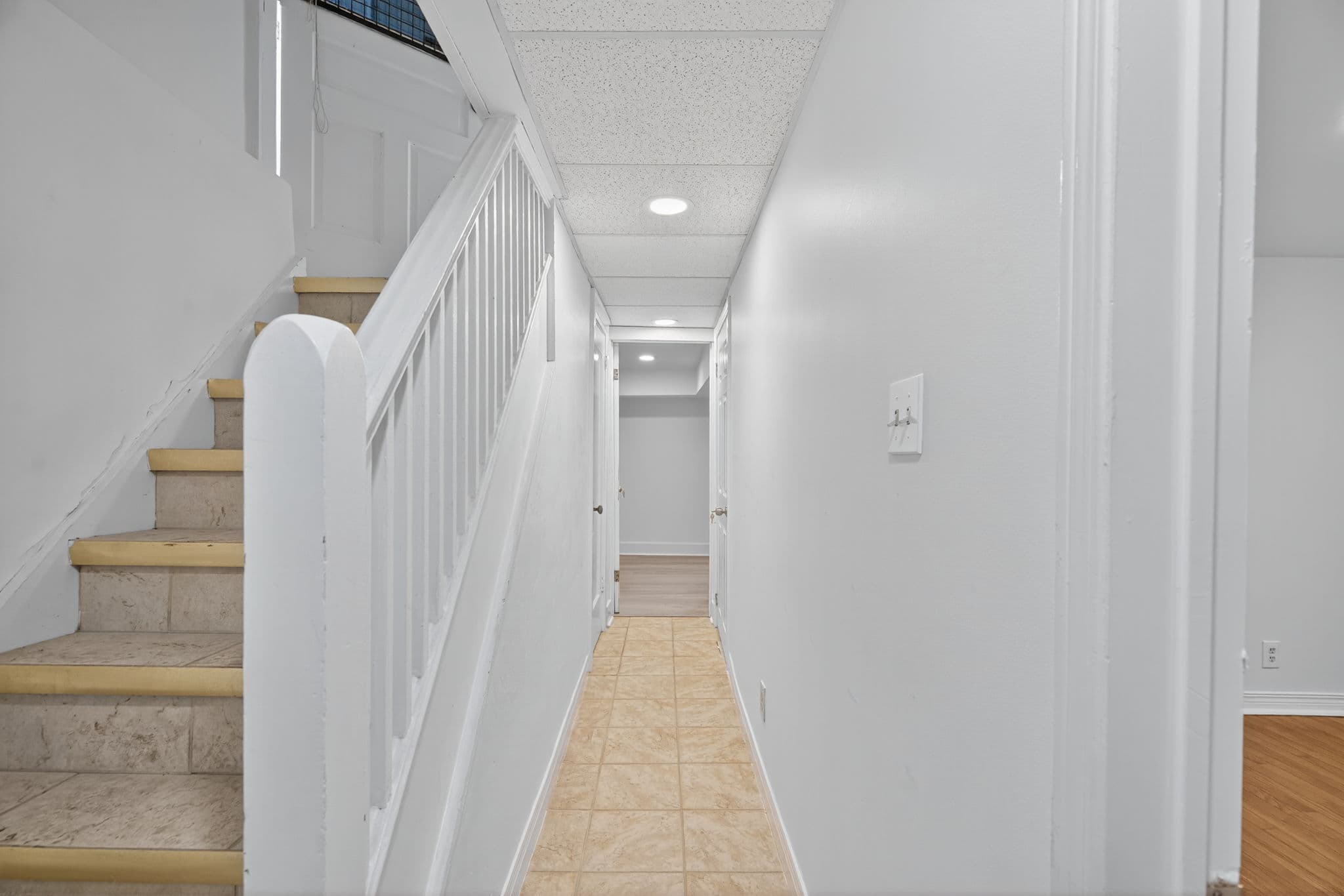 485 Spadina Rd Basement Toronto, ON M5P 2W6