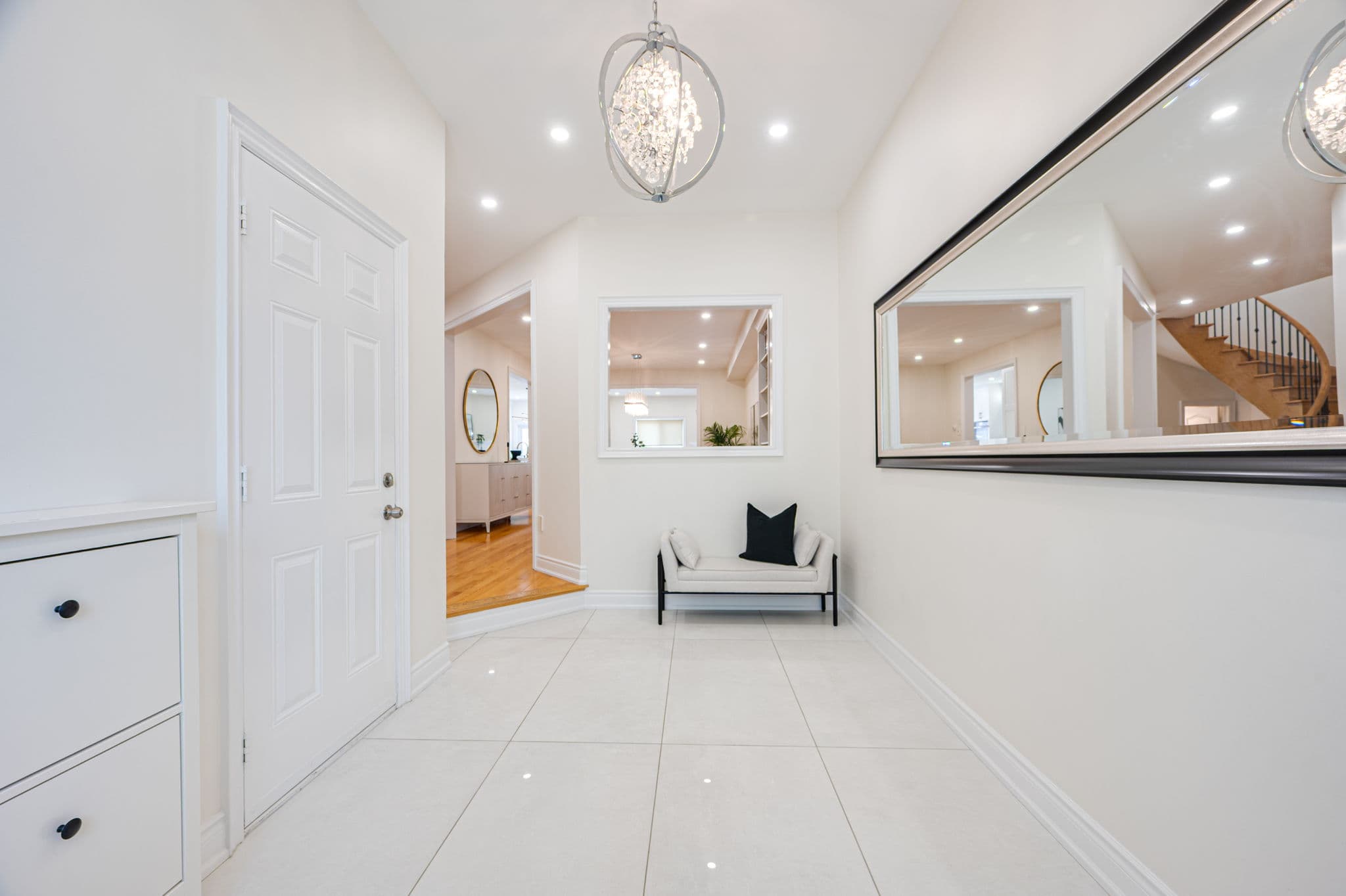 486 Apple Blossom Dr Vaughan, ON L4J 9A3