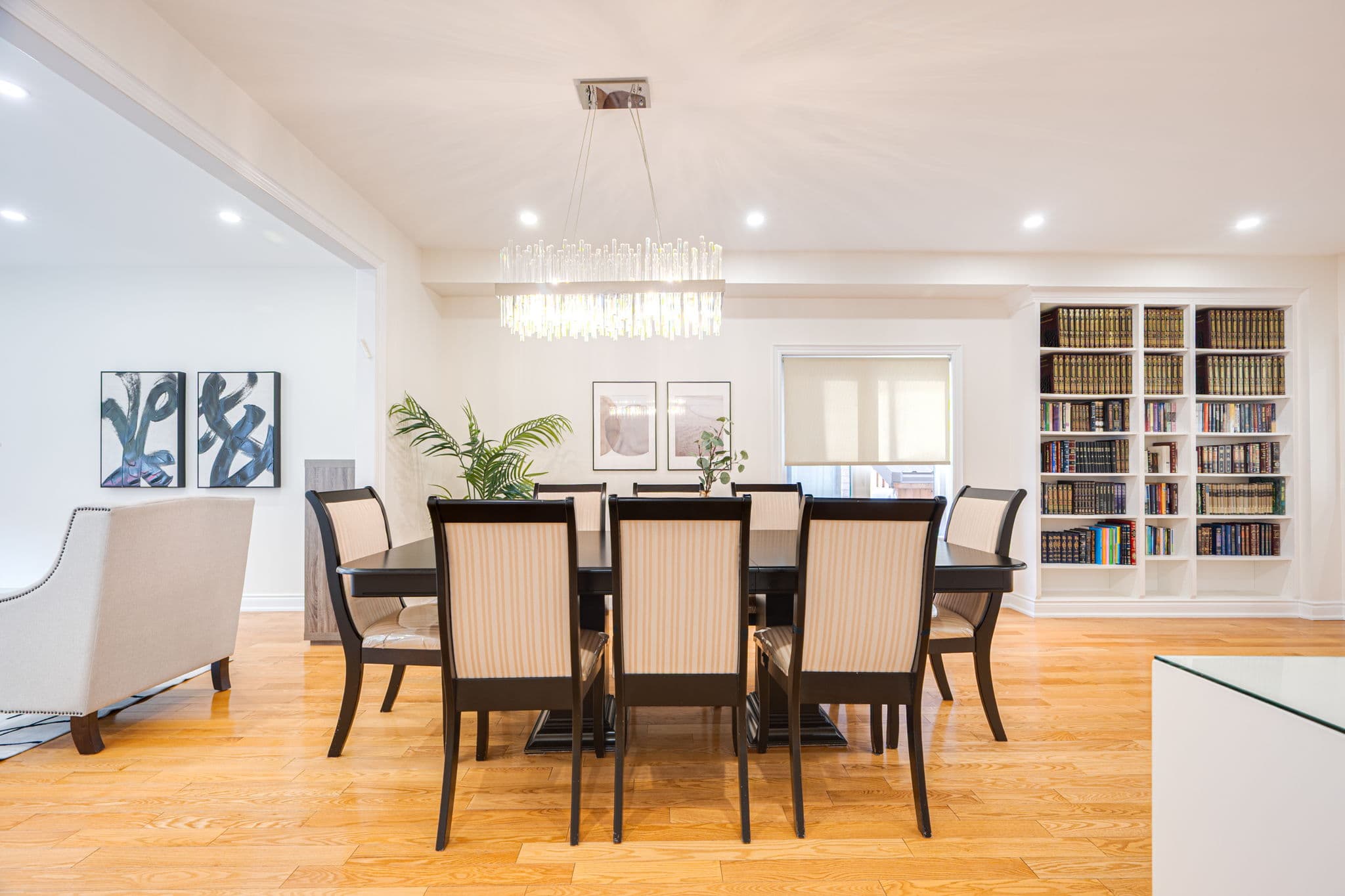 486 Apple Blossom Dr Vaughan, ON L4J 9A3