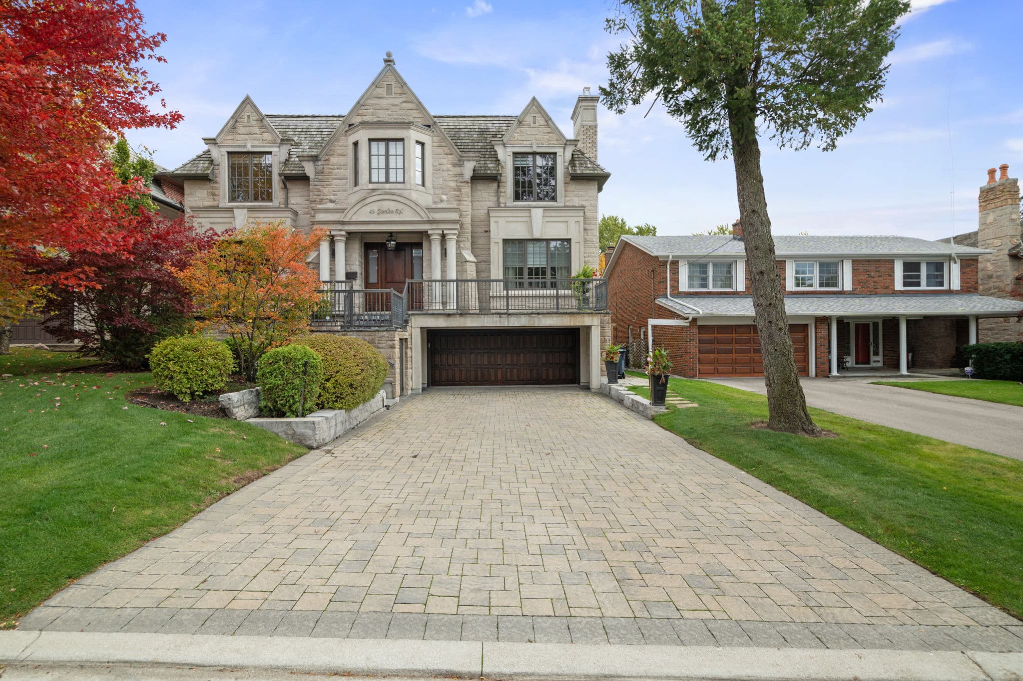 49 Gordon Rd Toronto, ON M2P 1E2