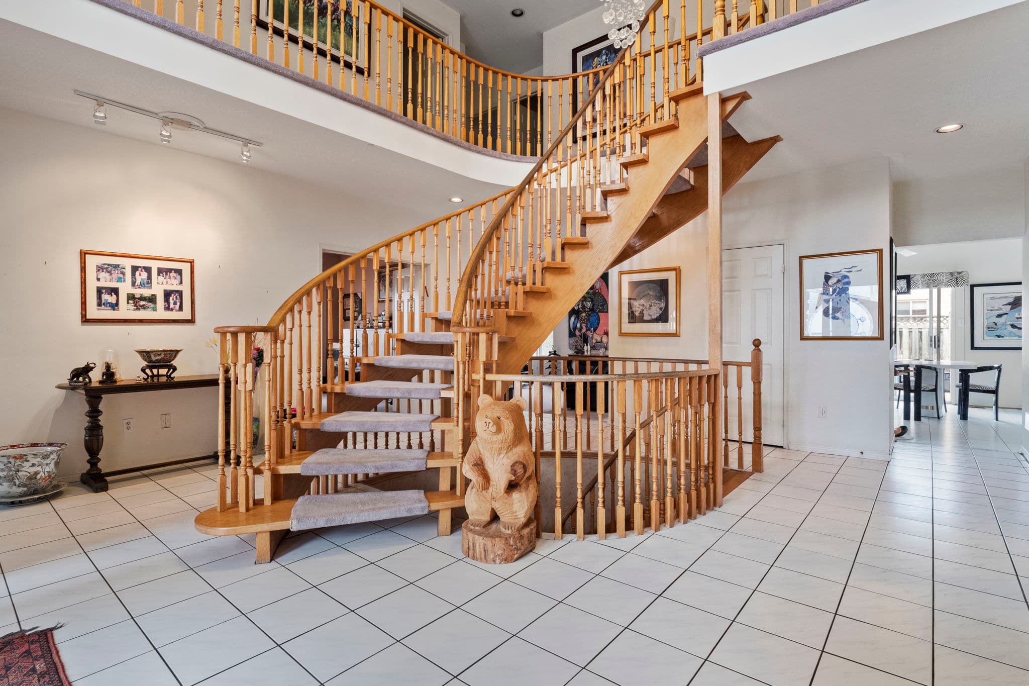 490 Elgin Mills Rd W Richmond Hill, ON L4C 4M2