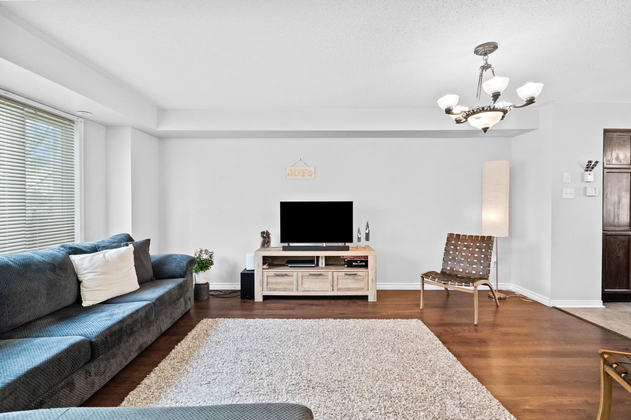 4950 Winston Churchill Blvd Unit 114 Mississauga, ON L5M 8E6
