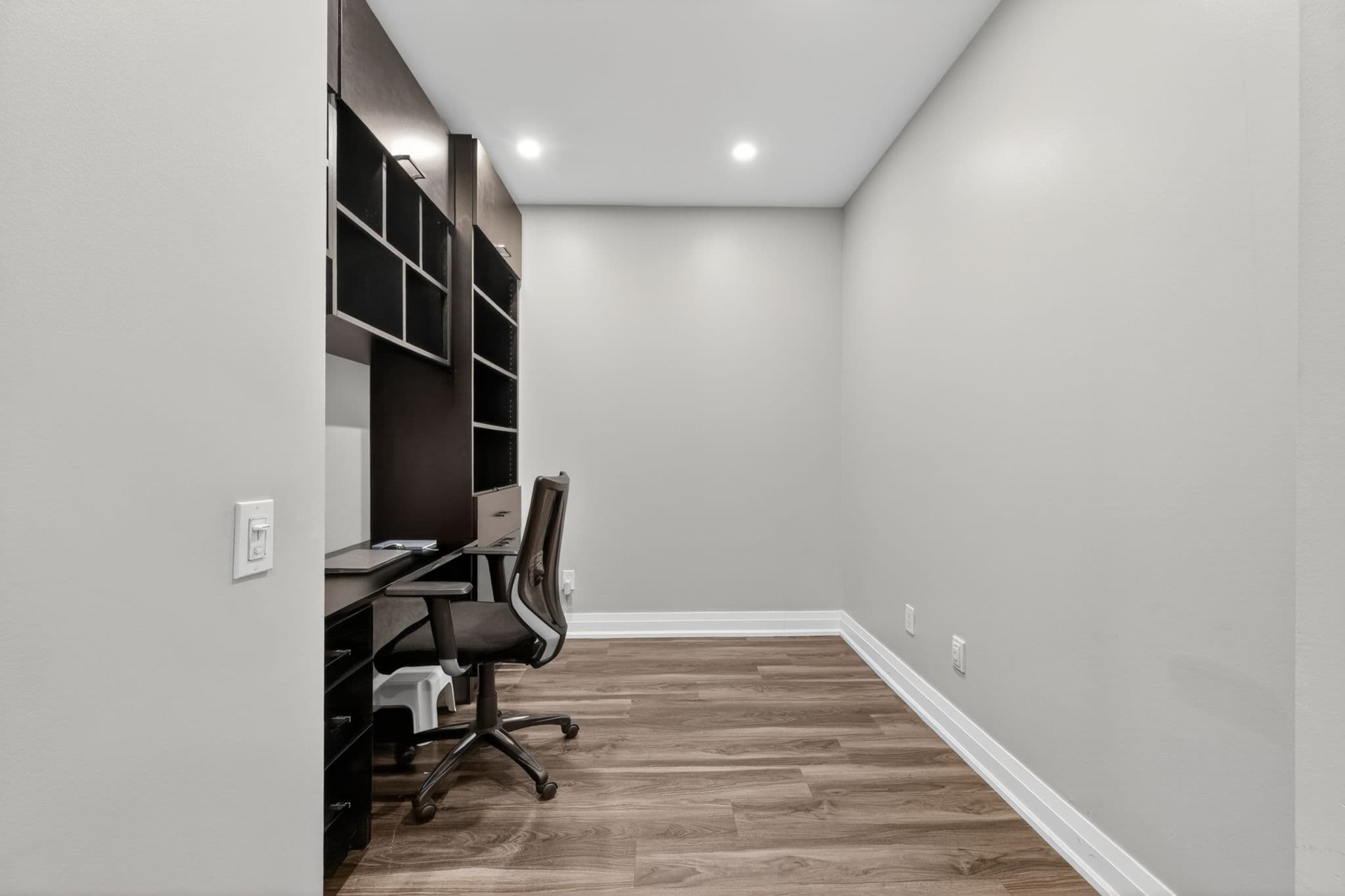 5 Marine Parade Dr Unit 411 Toronto, ON M8V 4B4