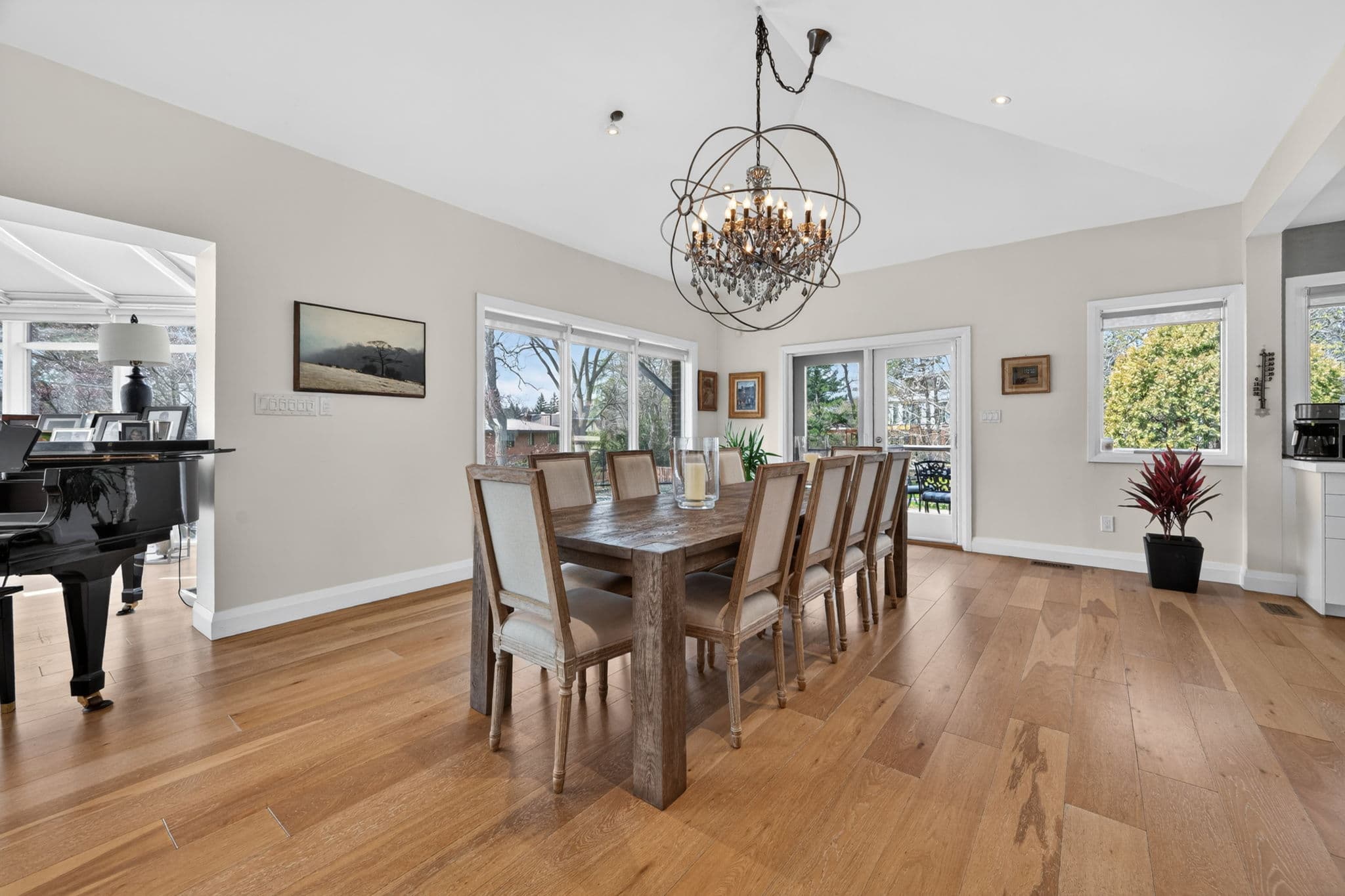 5 Purling Pl Toronto, ON M3B 1V4