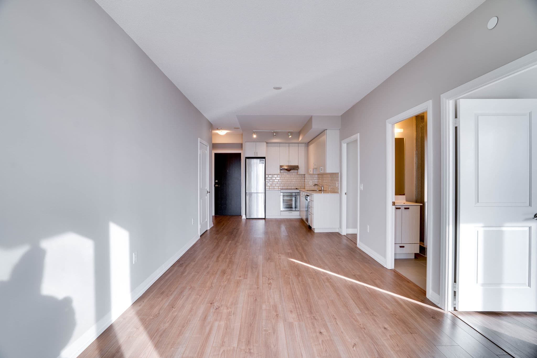 50 Ann O'Reilly Rd Unit 1908 Toronto, ON M2J 0C9