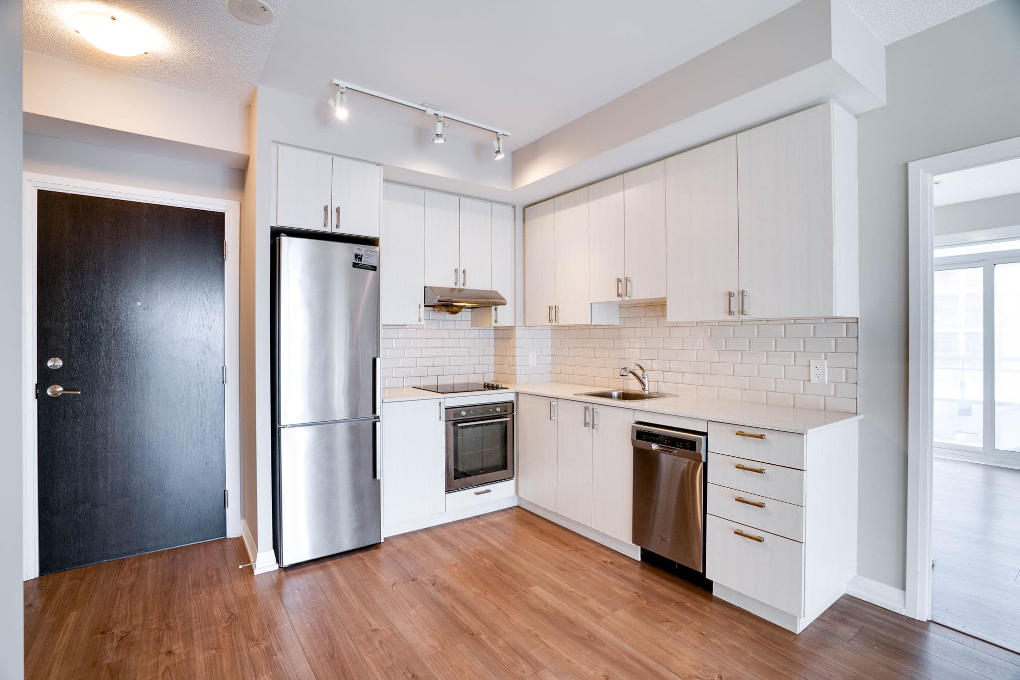 50 Ann O'Reilly Rd Unit 1908 Toronto, ON M2J 0C9