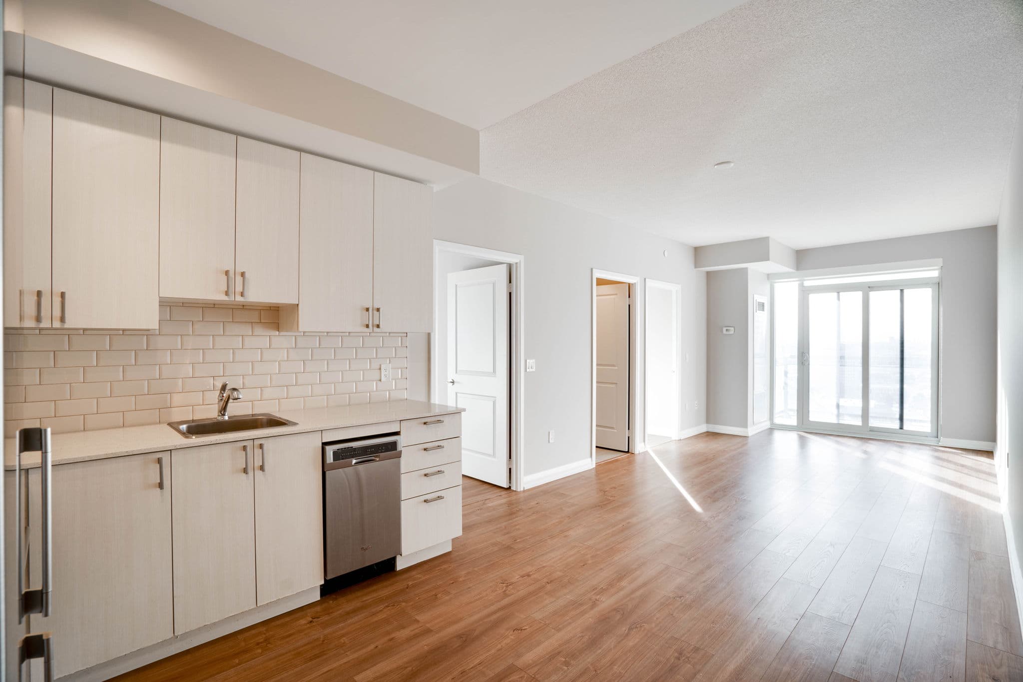 50 Ann O'Reilly Rd Unit 1908 Toronto, ON M2J 0C9
