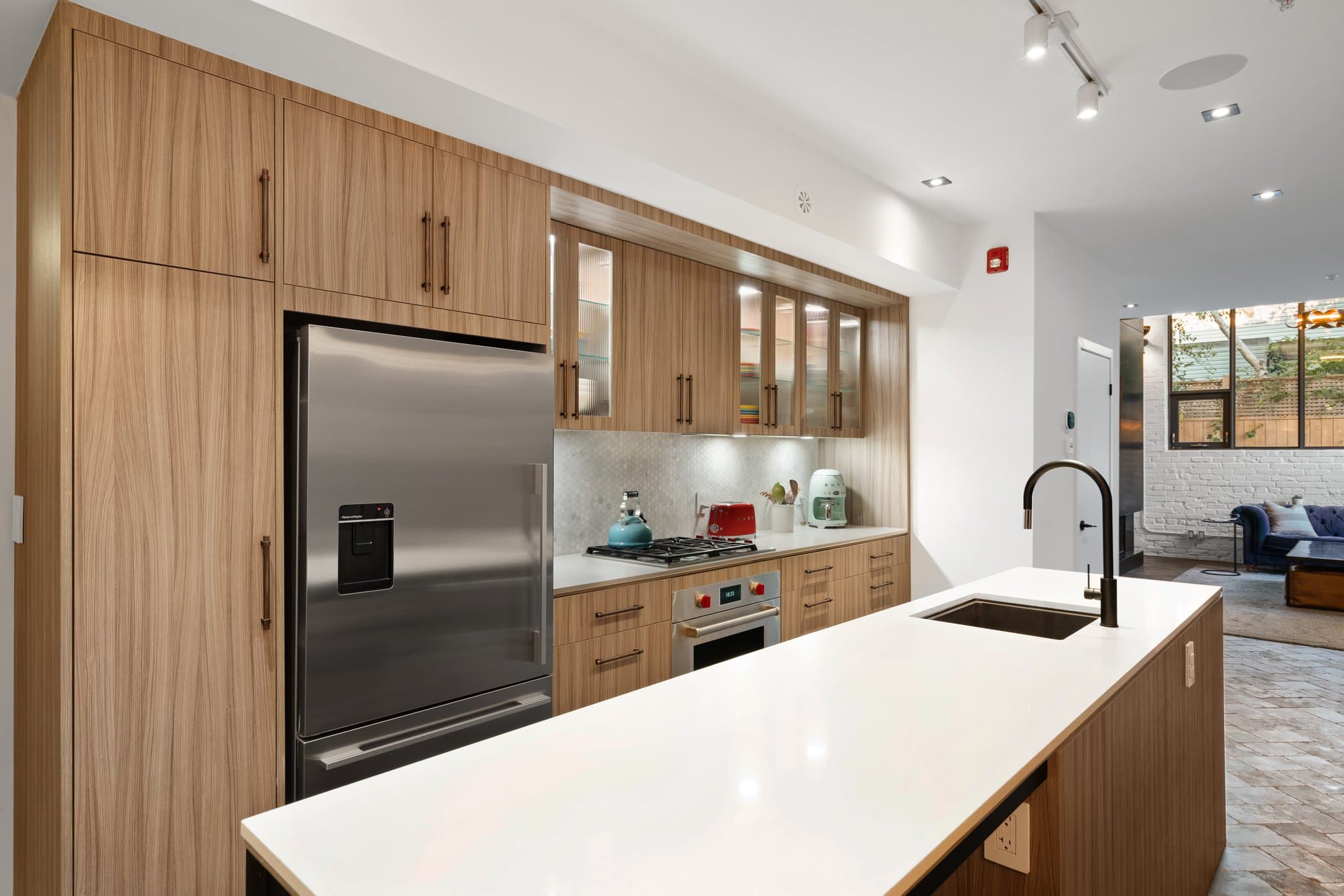 50 Bartlett Ave Unit 16 Toronto, ON M6H 3E6