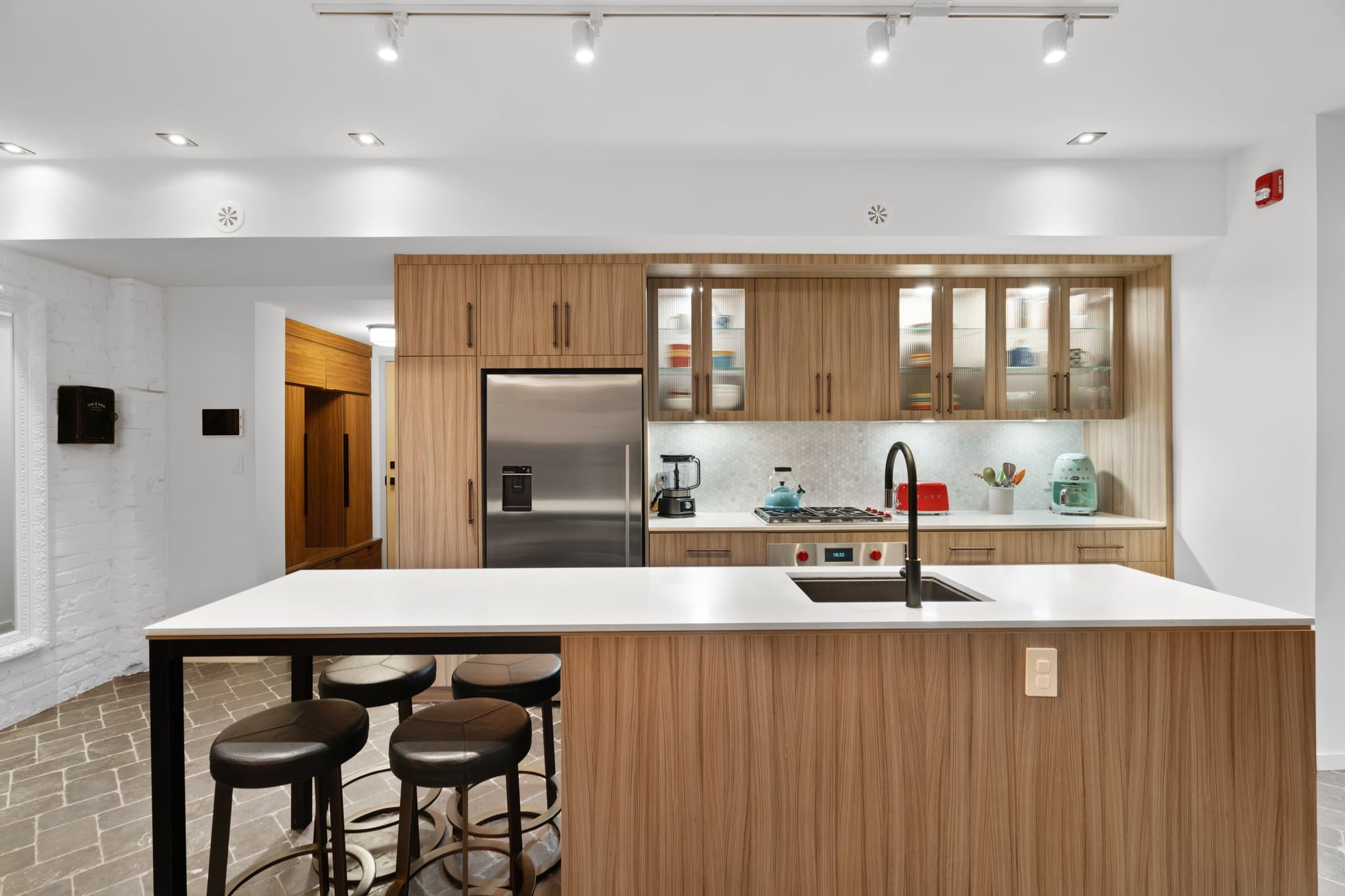 50 Bartlett Ave Unit 16 Toronto, ON M6H 3E6