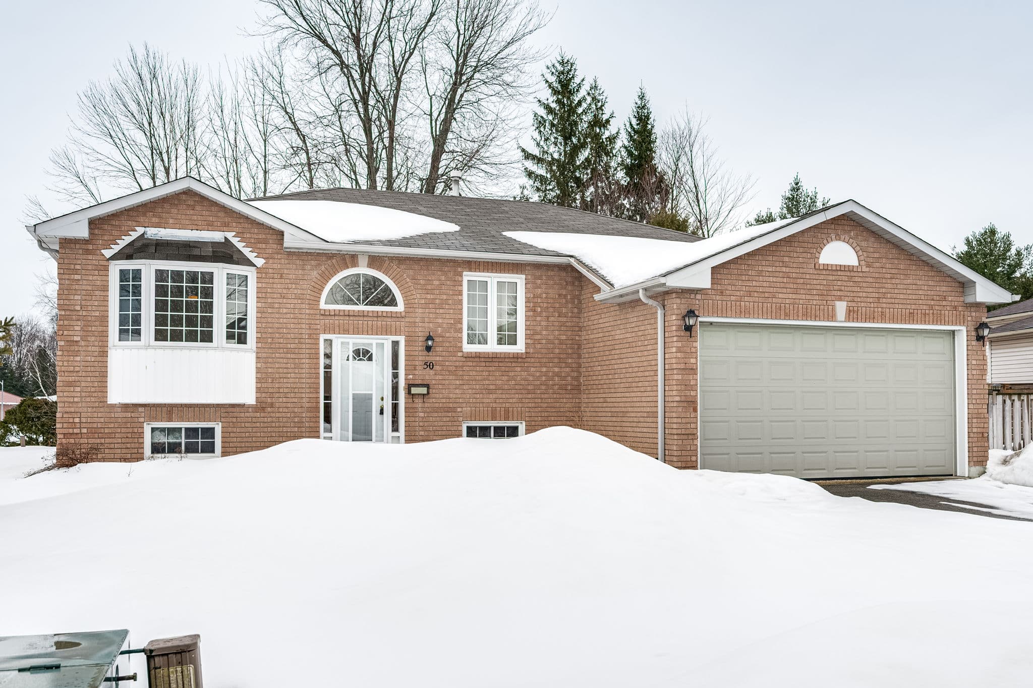 50 Evergreen Crescent Wasaga Beach, ON L9Z 1B7