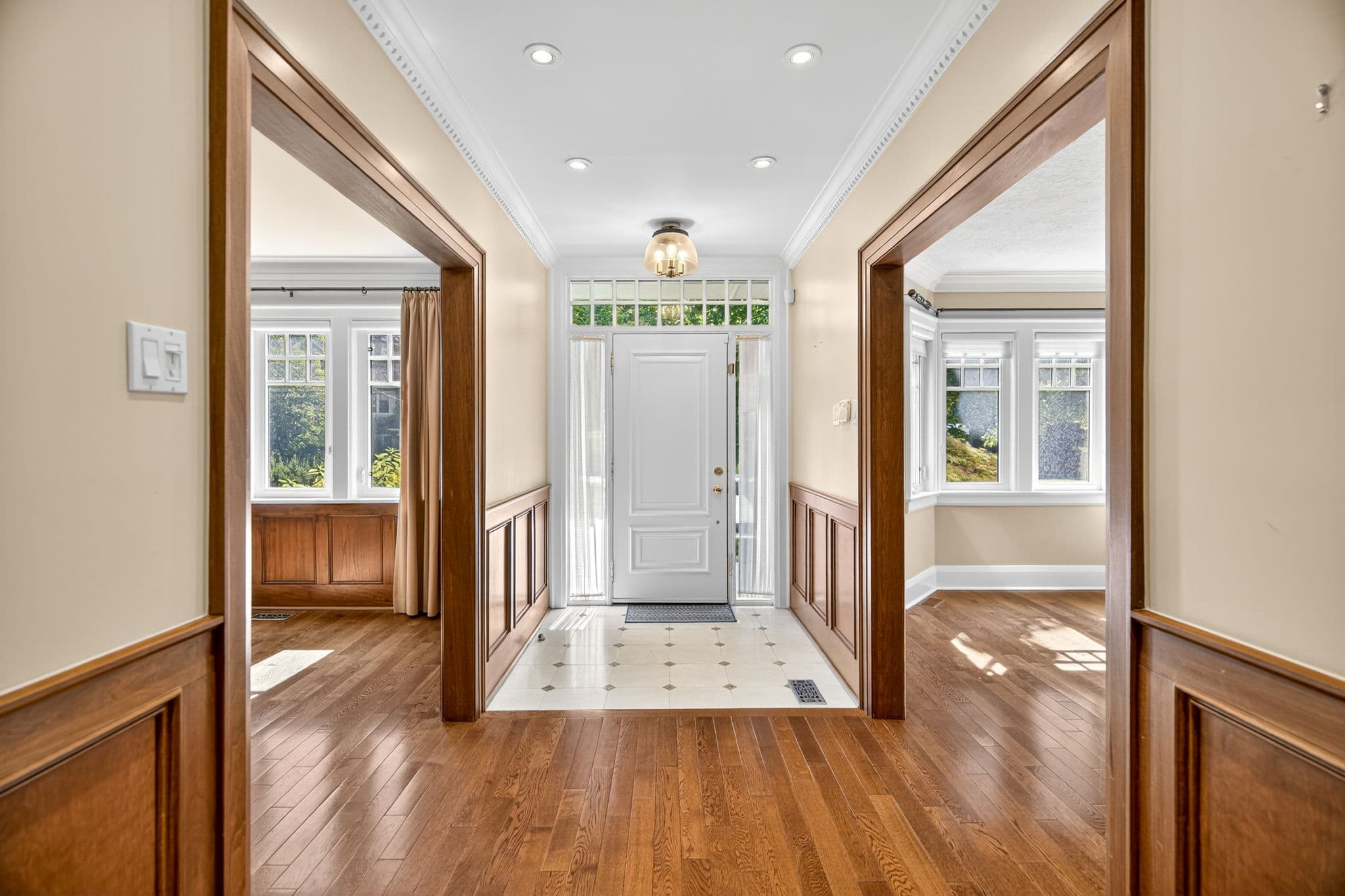 50 Golfdale Rd Toronto, ON M4N 2B6