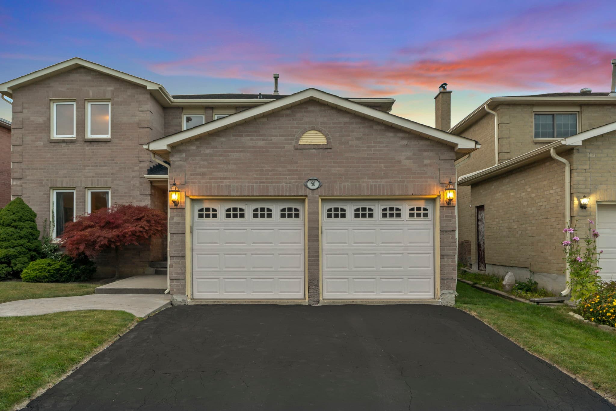 50 Pickett Crescent Richmond Hill, ON L4C 9L3