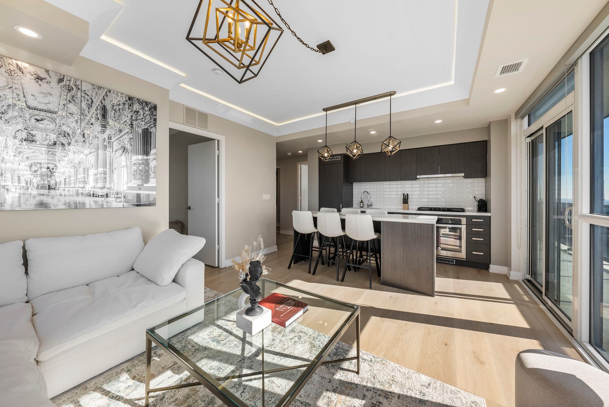 501 St Clair Ave W Unit 1907 Toronto, ON M5P 0A2