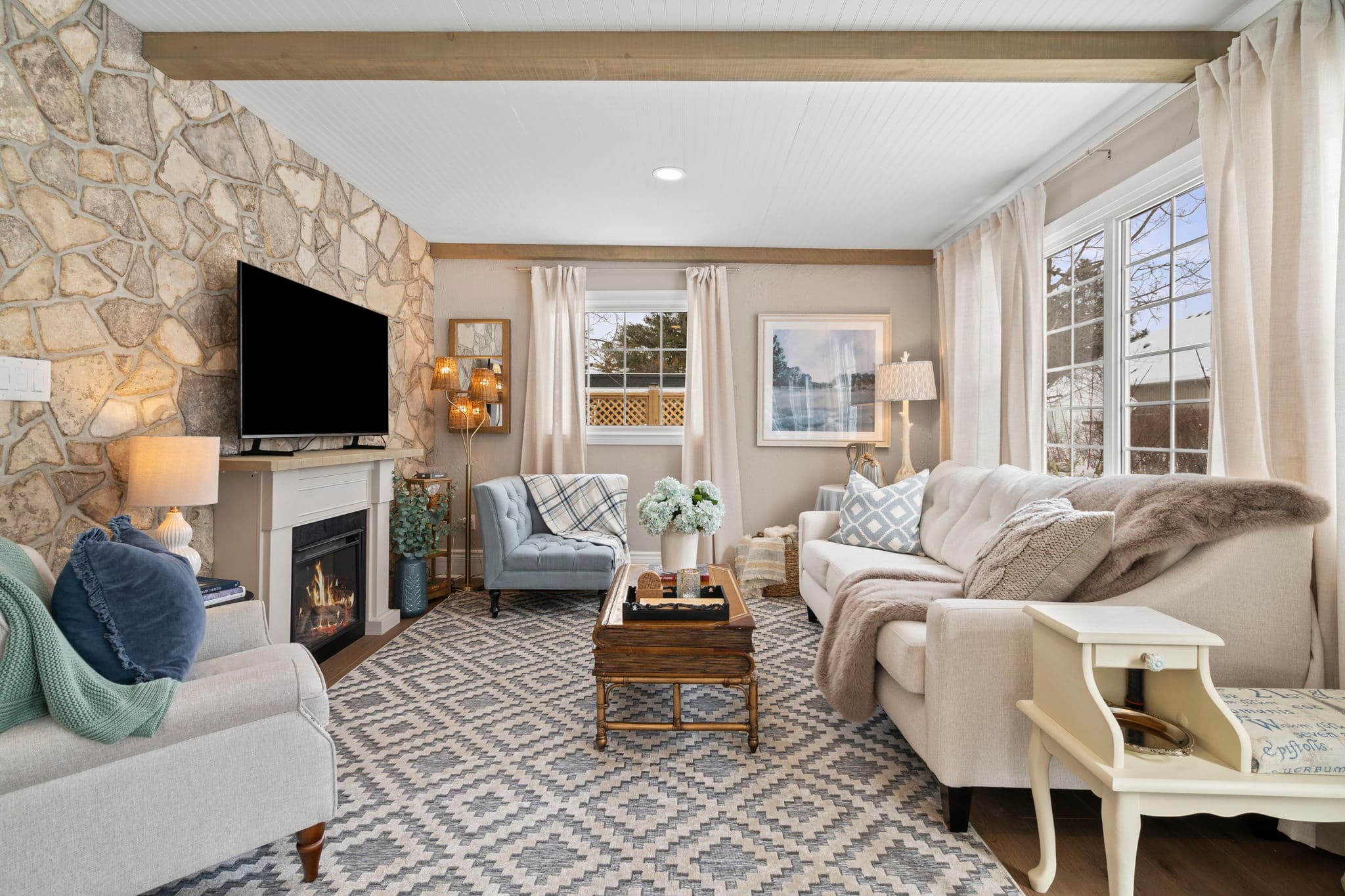 506 Mississagua St Niagara-on-the-Lake, ON L0S 1J0