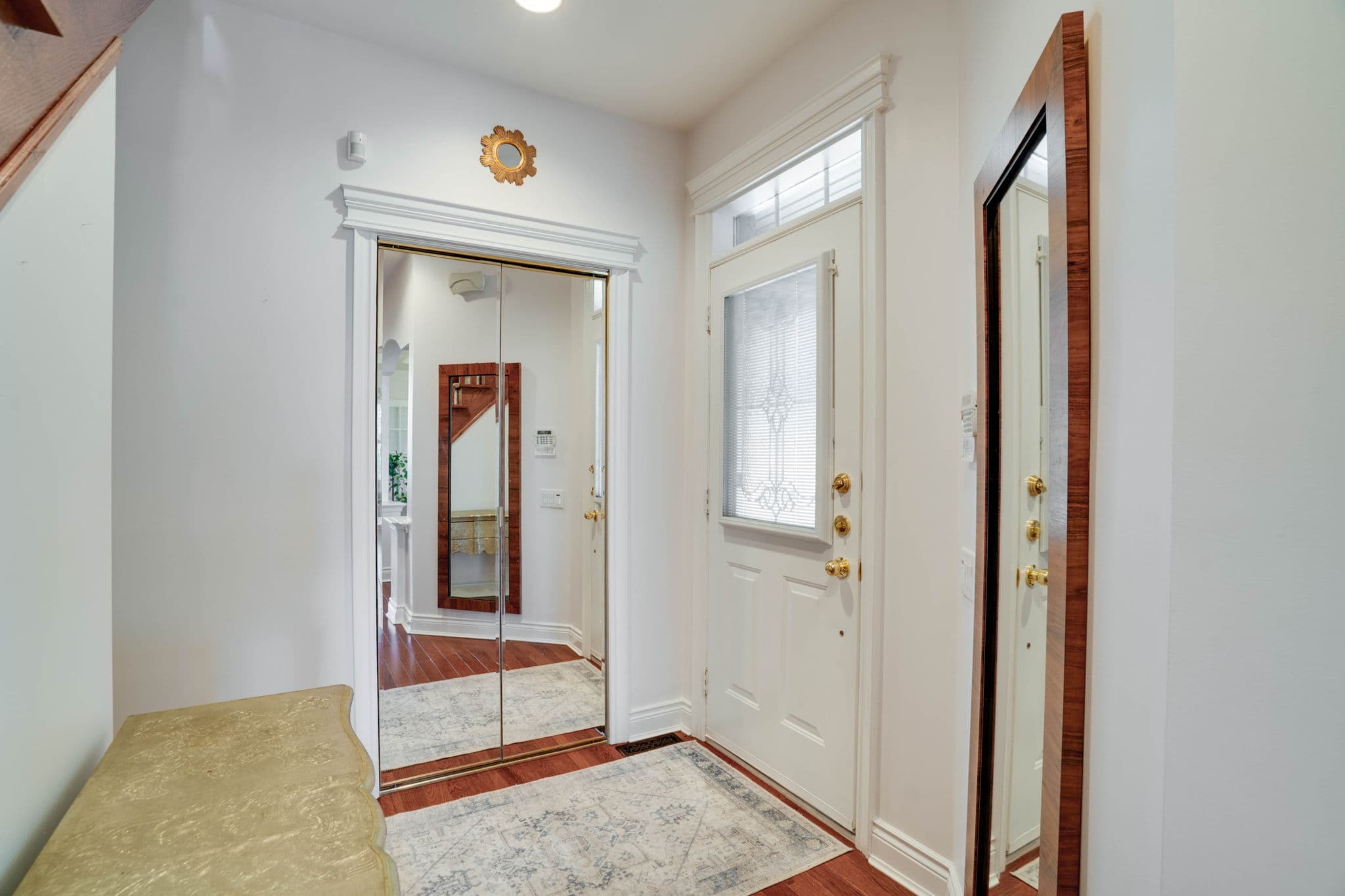 51 Westbury Ct Richmond Hill, ON L4S 2L2