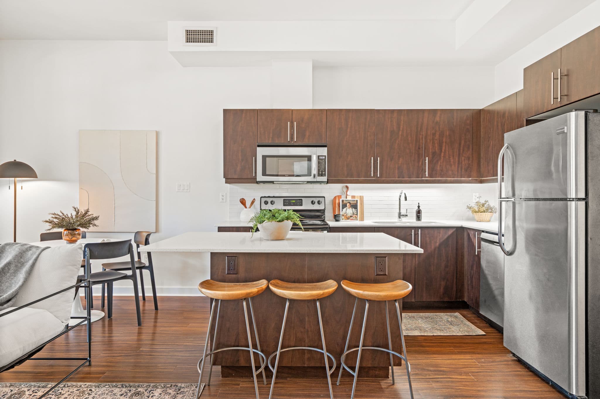 53 Colgate Ave Unit 201 Toronto, ON M4M